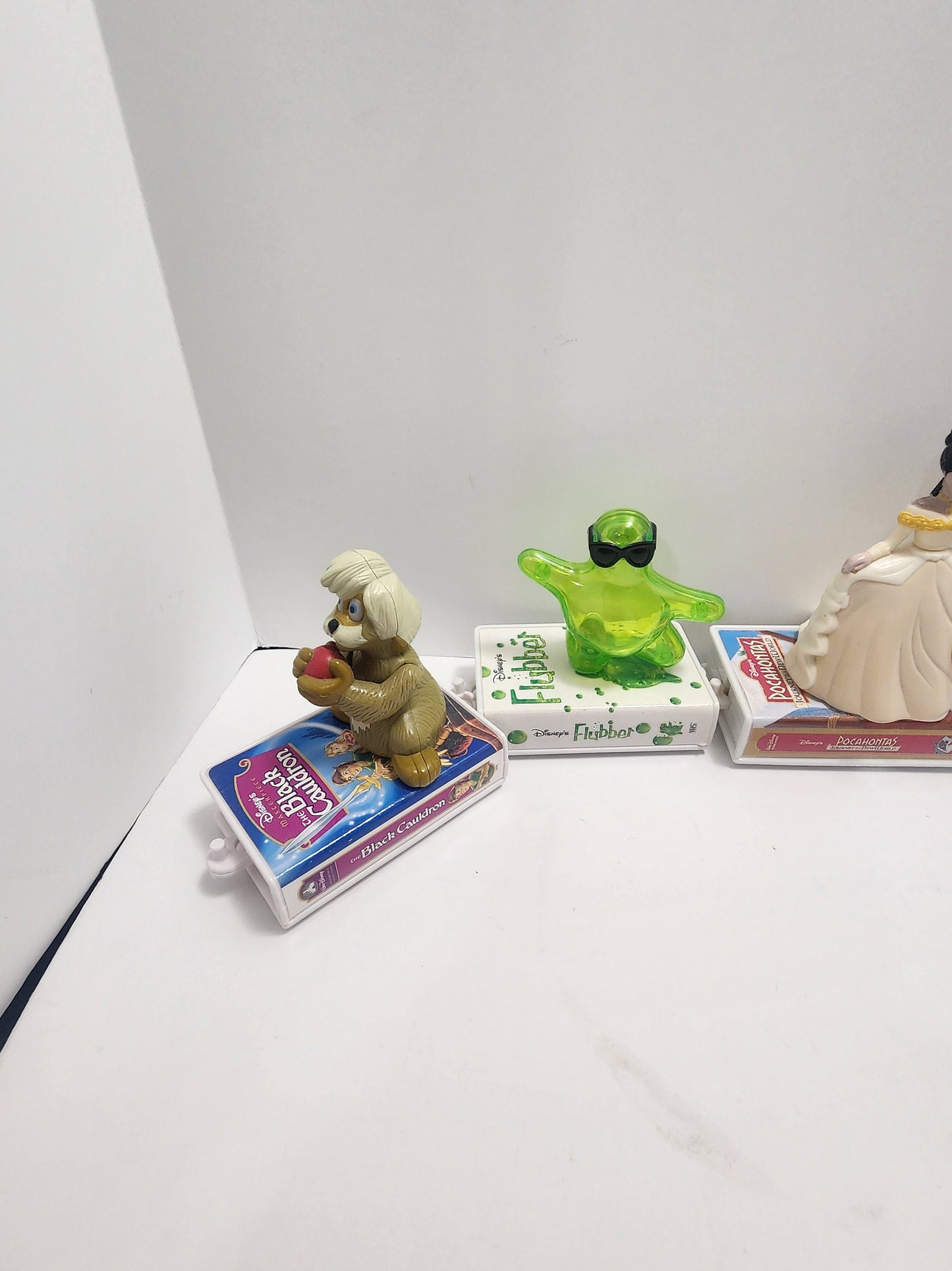 Disney 1998 Vhs Toys Set Of 6 Complete Set - Vhs Toys - Disney Vhs - Disney Toys - McDonald's Toys - Vintage Toys - Fast Food Toys