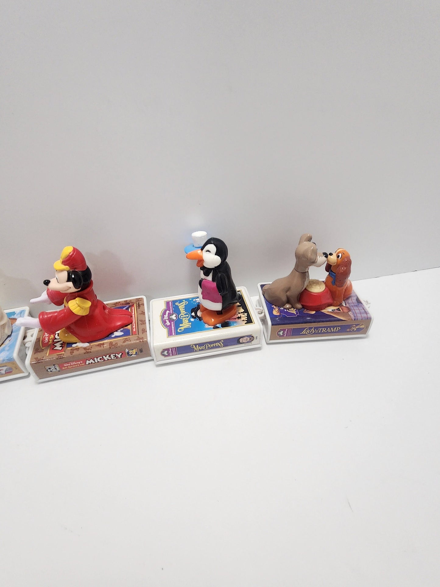Disney 1998 Vhs Toys Set Of 6 Complete Set - Vhs Toys - Disney Vhs - Disney Toys - McDonald's Toys - Vintage Toys - Fast Food Toys