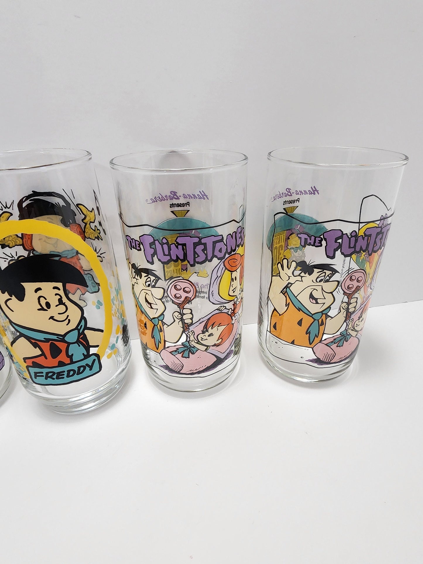 Flintstones 1991 Hardee's Character Glasses The First 30 Years - Hardee's - Hardee's Glasses - Flintstones - Flintstones Glasses