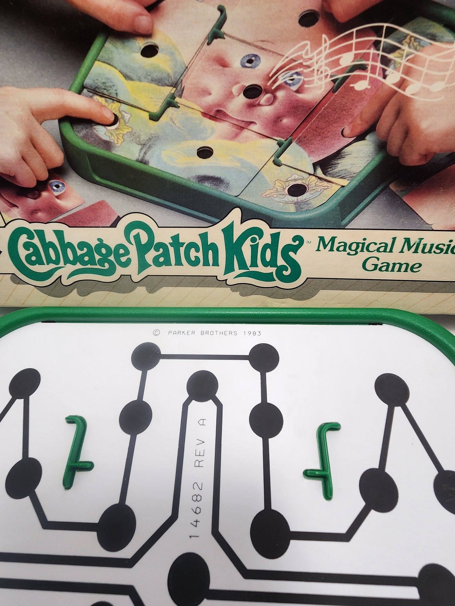 Cabbage Patch Kids Parker Brothers Board Game Vintage 1980s Touching Tunes - Board Games - Vintage Board Games - Games - Cabbage Patch Kids