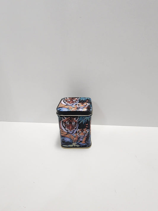Tiger Tin Vintage Candle - Asian Tiger - Tigers - Tins - Candles - Vintage Tin - Wildlife - Wildlife Decor - Tiger Decor