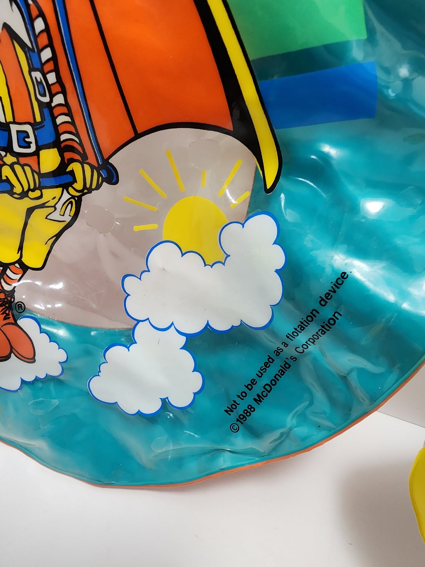 Vintage Inflatable Toys Disney and McDonald's- Aladdin - Ronald Mcdonald - Inflatable Toys - McDonald's Toys - Disney - Disney Toys