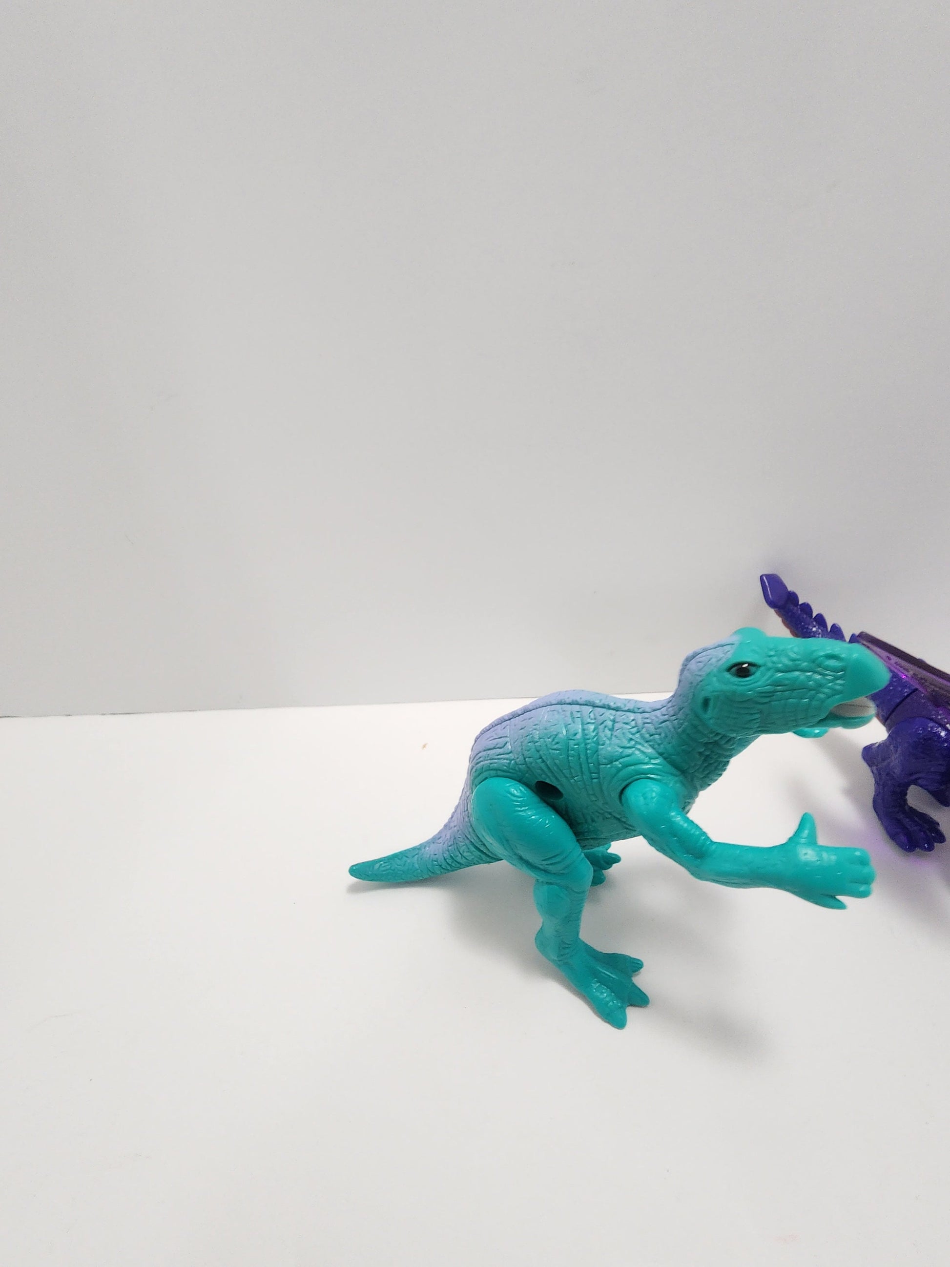 Animal Kingdom Toys - McDonald's Toys - 1998 McDonald's Animal Kingdom - Dinosaur - Allidar - Disney Dinosaur - Dragon - Toys