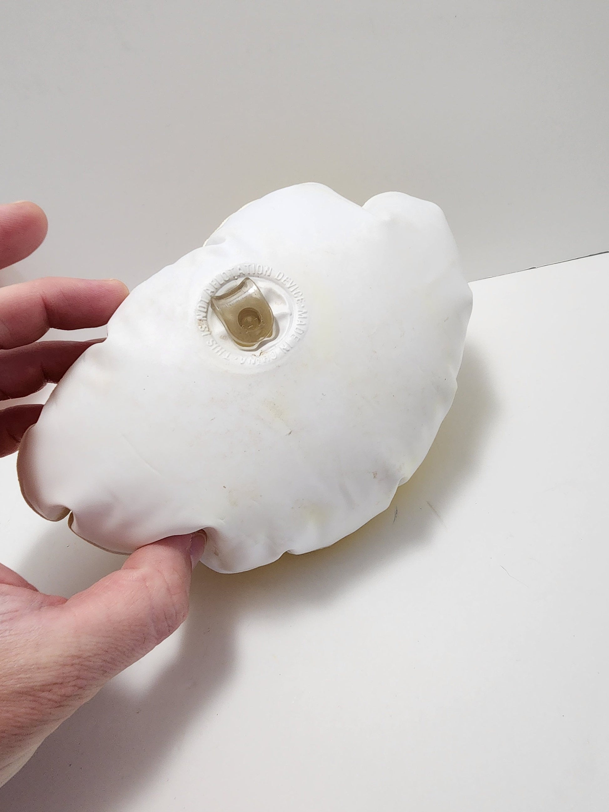 Vintage Inflatable Toys Disney and McDonald's- Aladdin - Ronald Mcdonald - Inflatable Toys - McDonald's Toys - Disney - Disney Toys