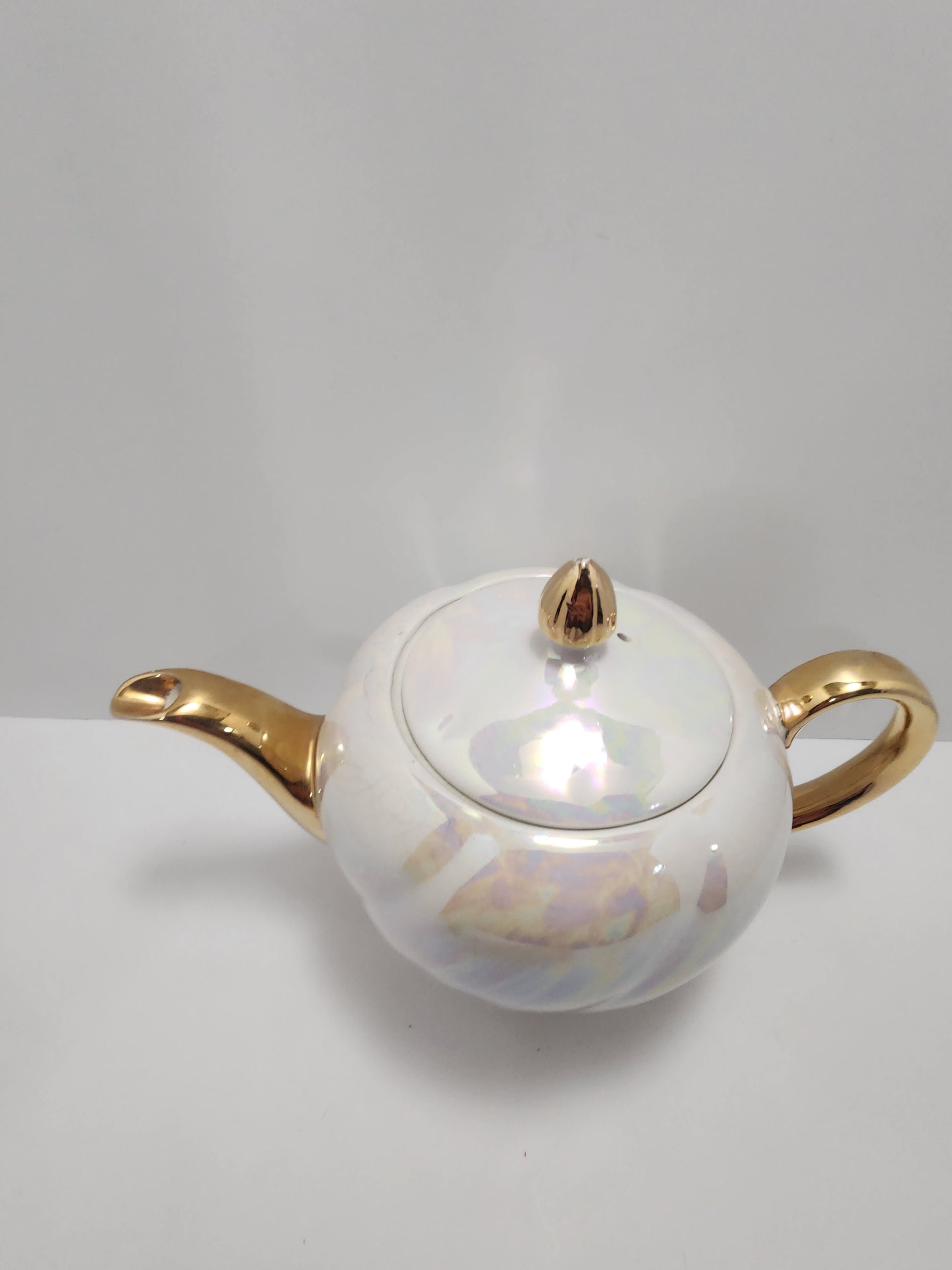 1960s Antique Beautiful Teapot Genuine England Heatmaster - England - Teapot - Vintage Teapot - Antique - Antique Teapot - Kitchenware