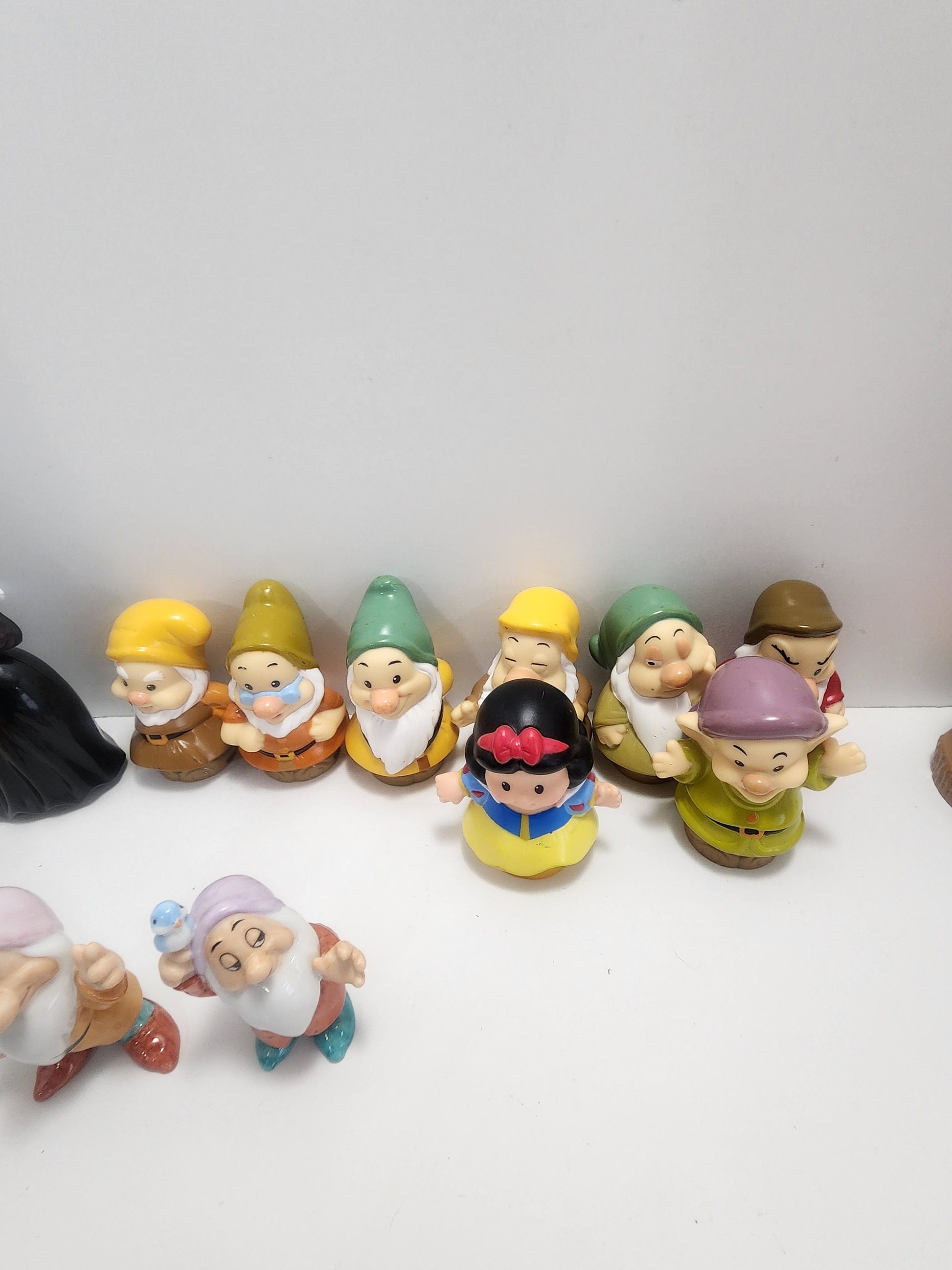 Snow White and The Seven Dwarfs Disney Toys - Disney - Snow White - Snow White Toys - Disney Toys