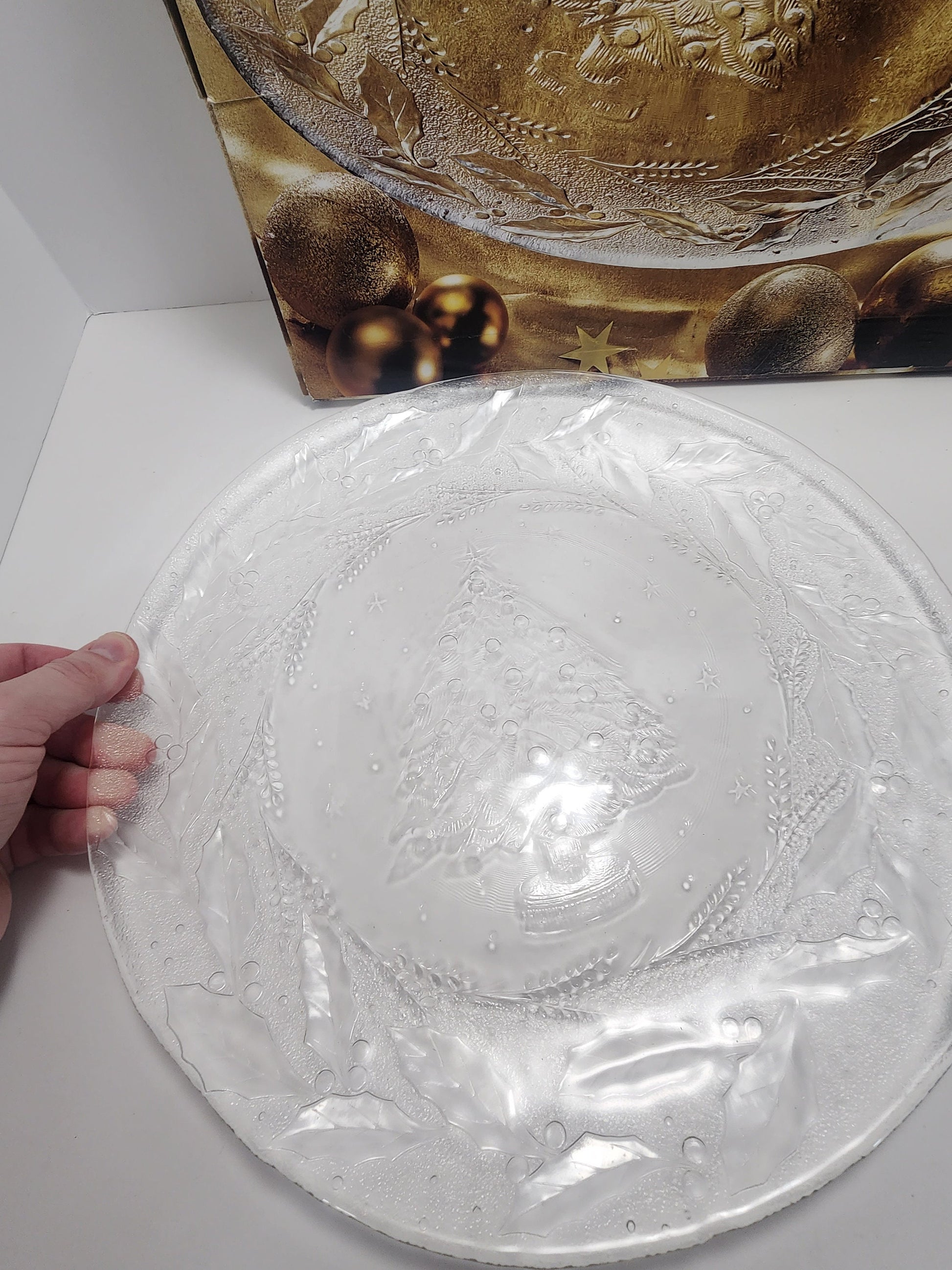 Yuletide Vintage Christmas Tree 13 inch Platter - Christmas - Kitchen - Plates - Platters - Christmas Platter - Yuletide