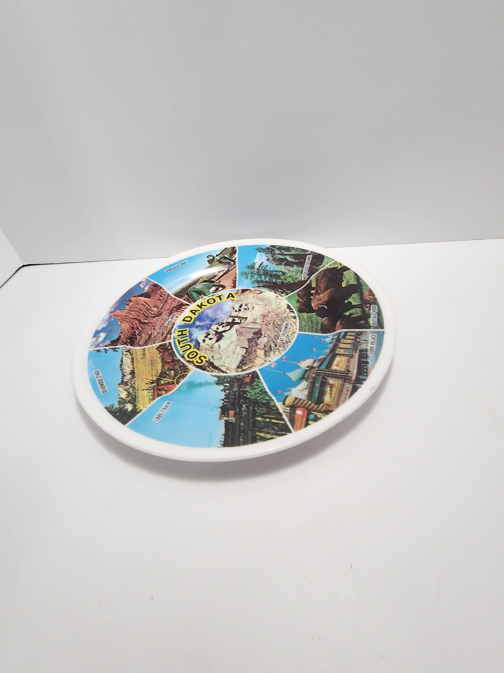 South Dakota Vintage Souvenir Plate - Mt Rushmore - Badlands - Souvenirs - Plates - Traveling Decor