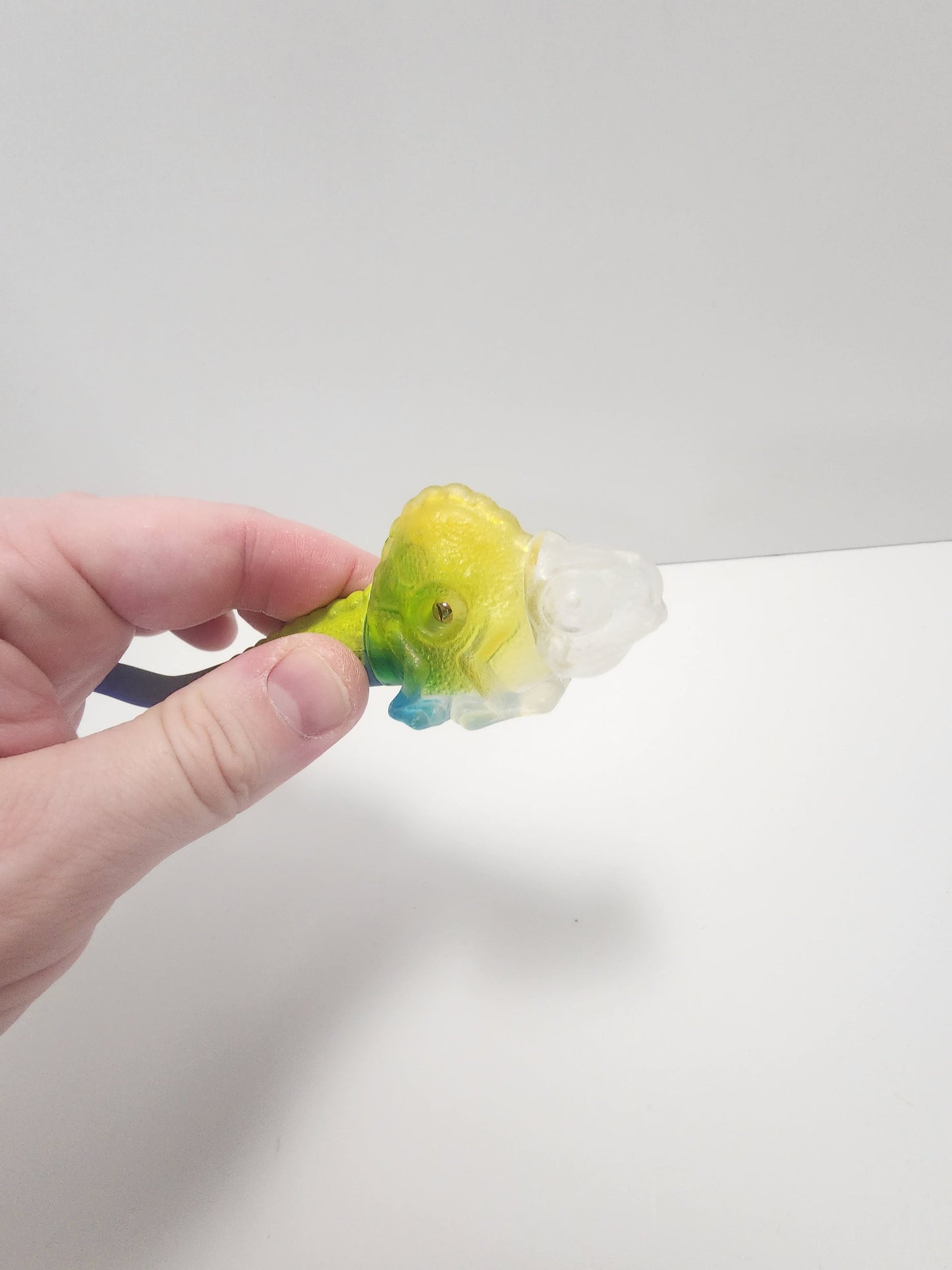 Disney Chameleon Cloak - McDonald's Toys - The Wild - Happ Meal Toys