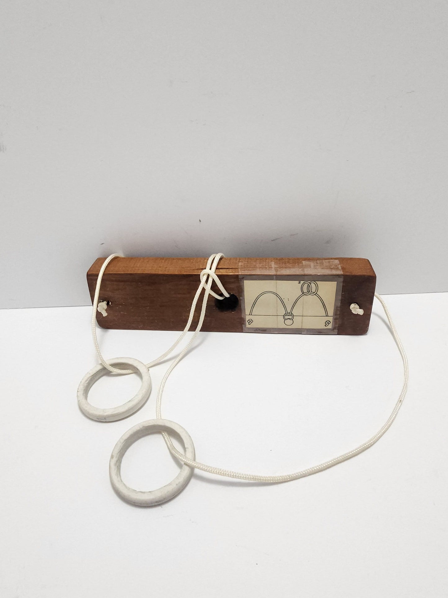 Wooden Rope and Rings Puzzle Game - Vintage Games - Puzzles - Puzzle Game - Wooden Games - Rope and Circe
