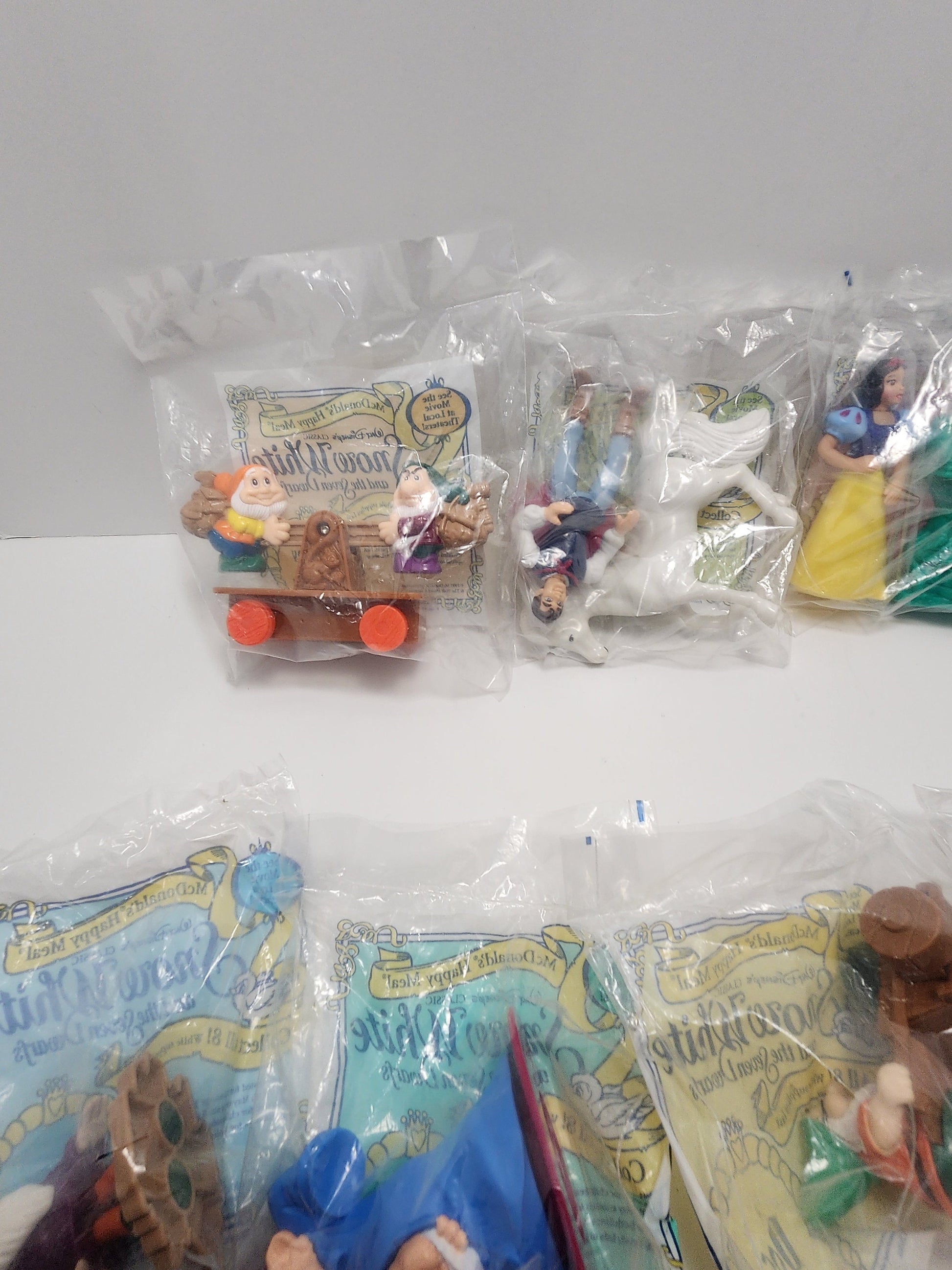 Snow White Vintage 1990s Disney Happy Meal Toys Set - Disney - Happy Meal Toys - Snow White - Happy Meal Sets
