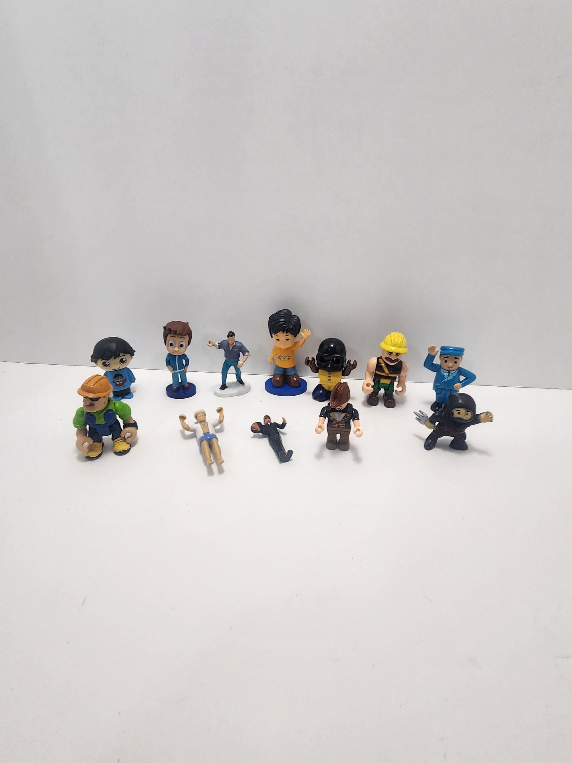 Minature Action Figures Random Lot - Lego - Pj Masks - Dad Villager - Mystery Toys - Toy Lot - Fisher Price Figures - Stocking Stuffers