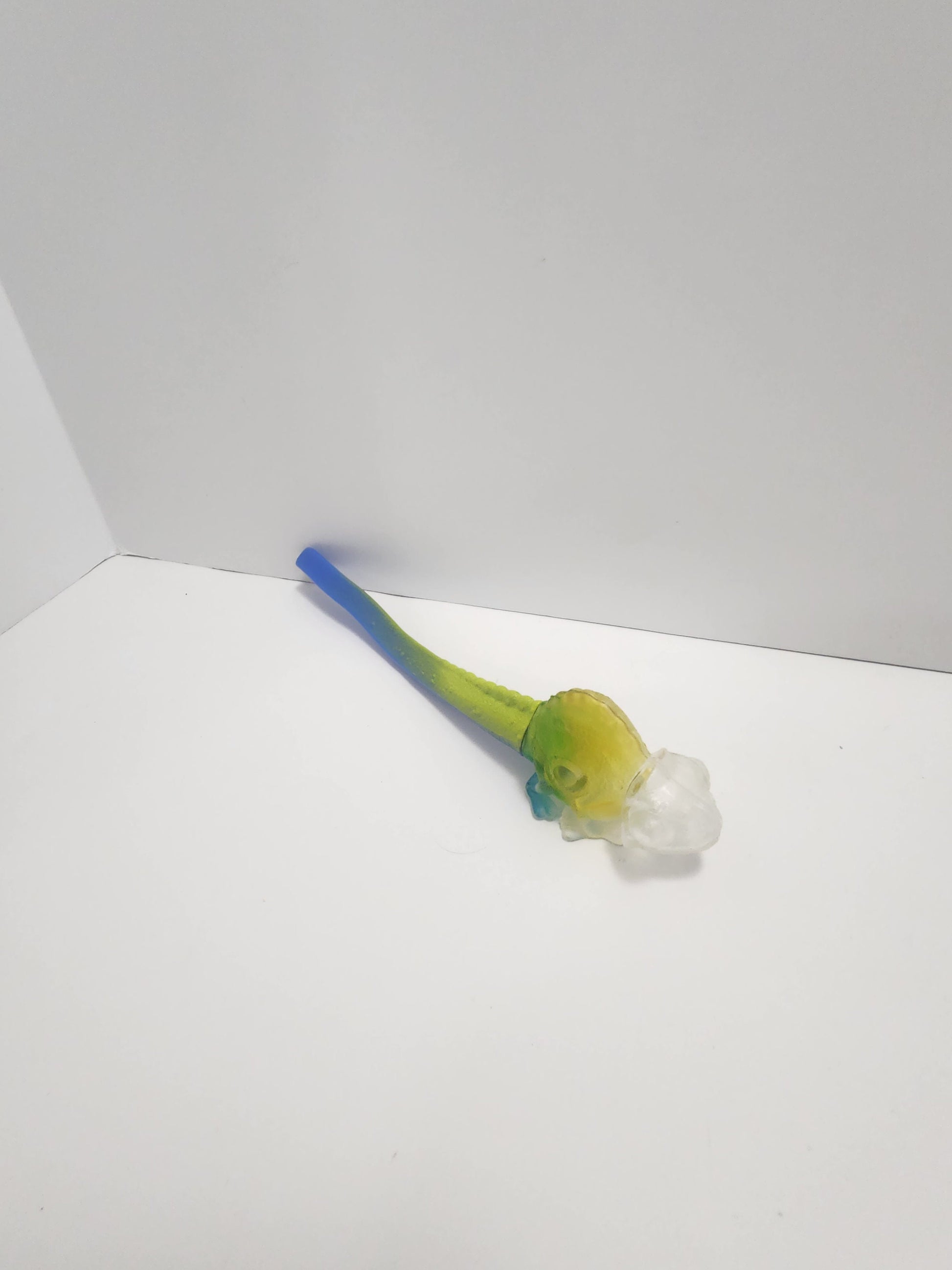 Disney Chameleon Cloak - McDonald's Toys - The Wild - Happ Meal Toys