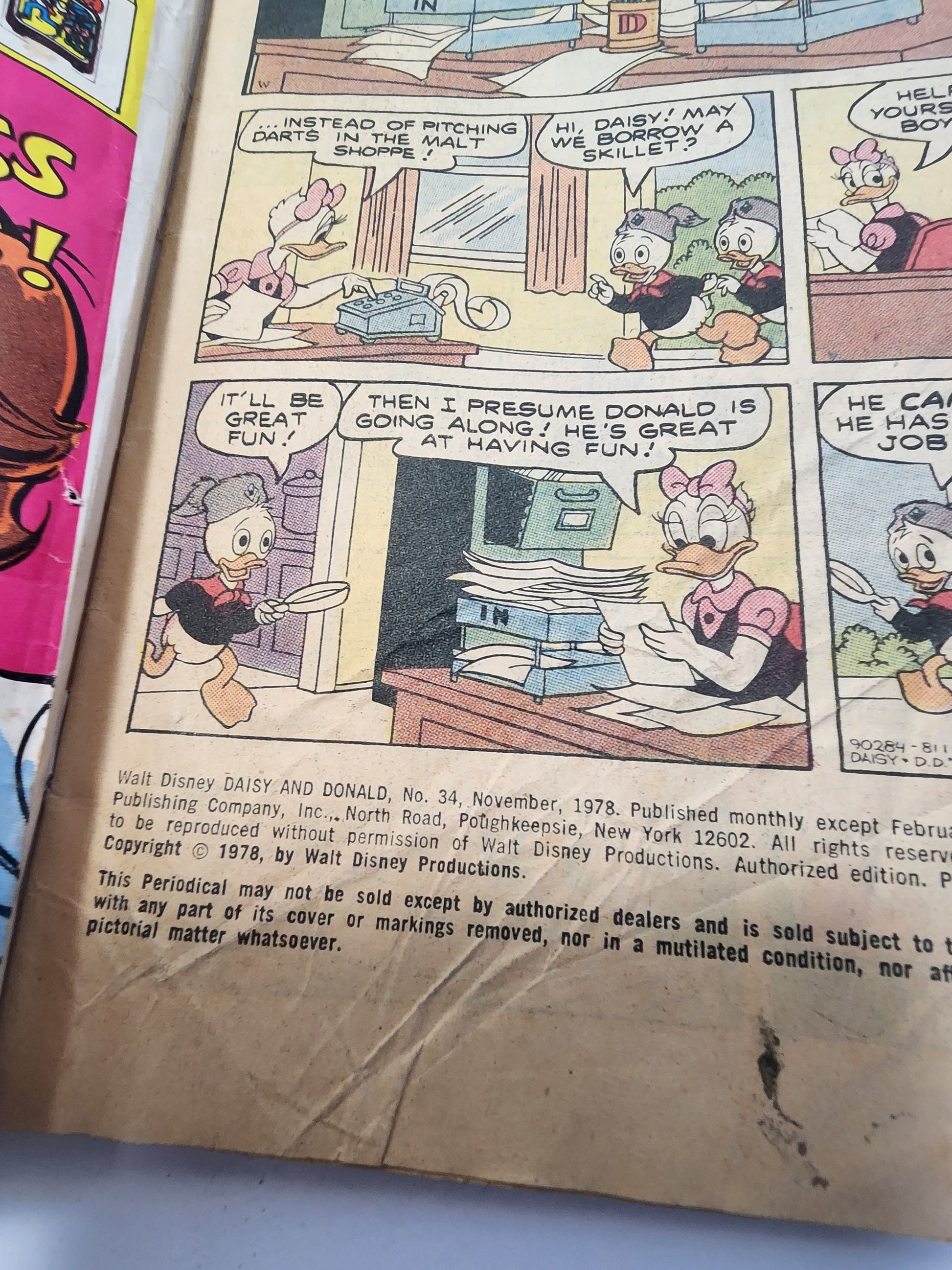 Walt Disney Gold Key 1960 1970 Comics - Donald Duck - Donal Duck Comics - Daisy Duck - Walt Disney Comics - Gold Key Comics