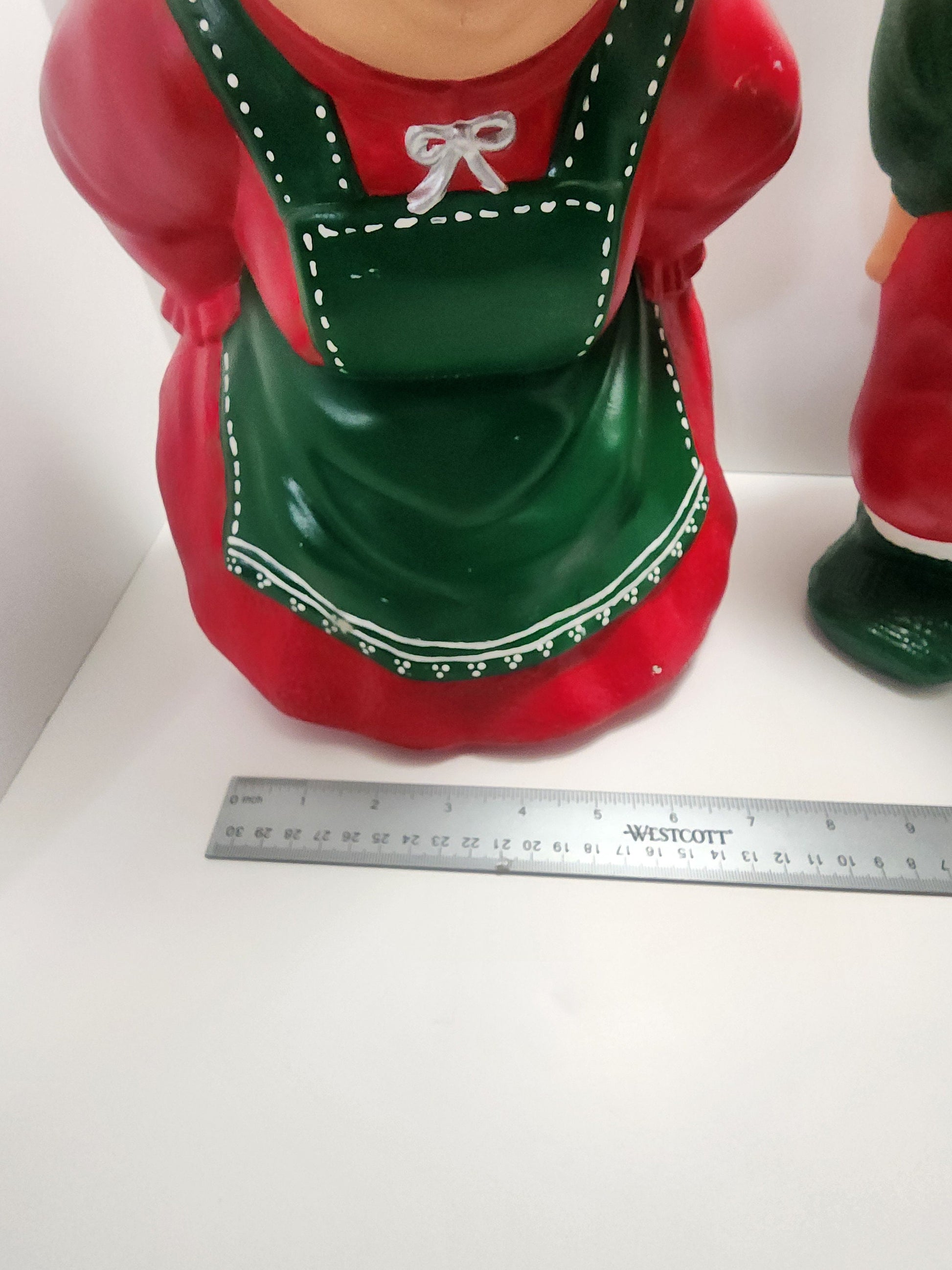 Mr and Mrs Clause Vintage Ceramic Figurines - Santa Clause - Christmas - Ceramic Santa - Ceramic Figurines - Santa Ceramic Figures - Santa