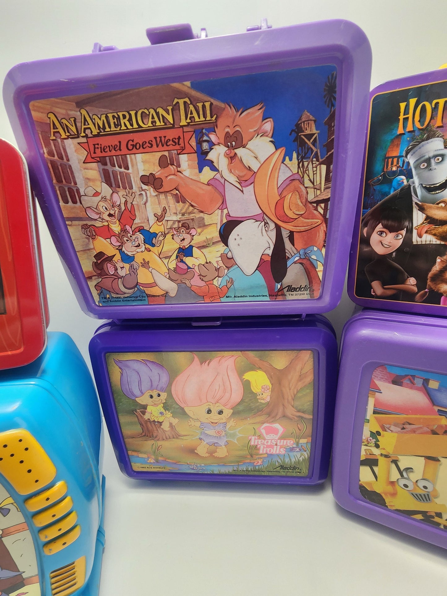 Character Lunchbox Vintage 1980s 1990s - Aladdin Lunchbox - Lunchbox - Vintage Lunchbox - Snow White - Chuck E Cheese - Nostalgia