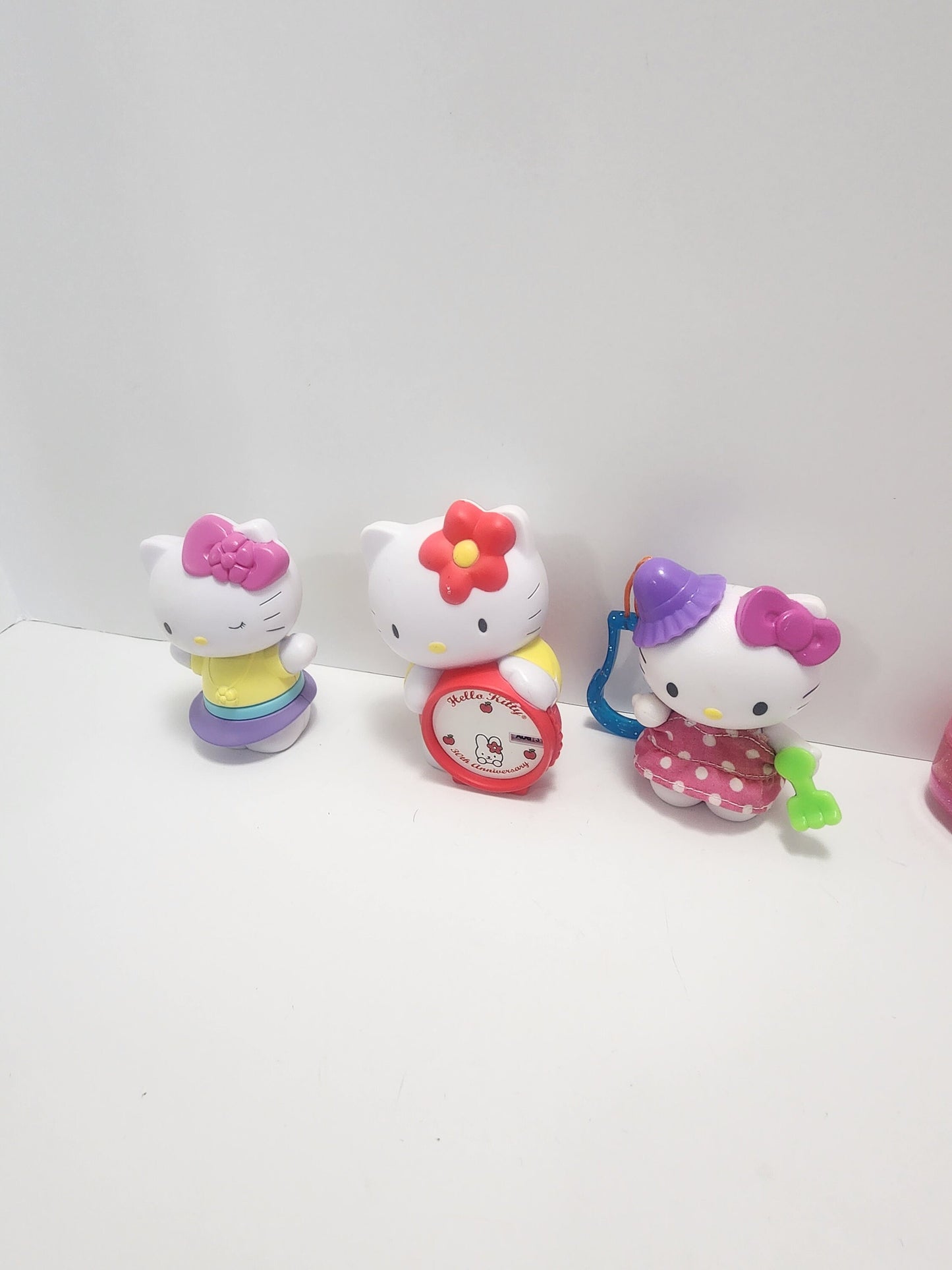 Hello Kitty Sanrio Figures - Hello Kitty - Sanrio - Hello Kitty Toys - Keychains