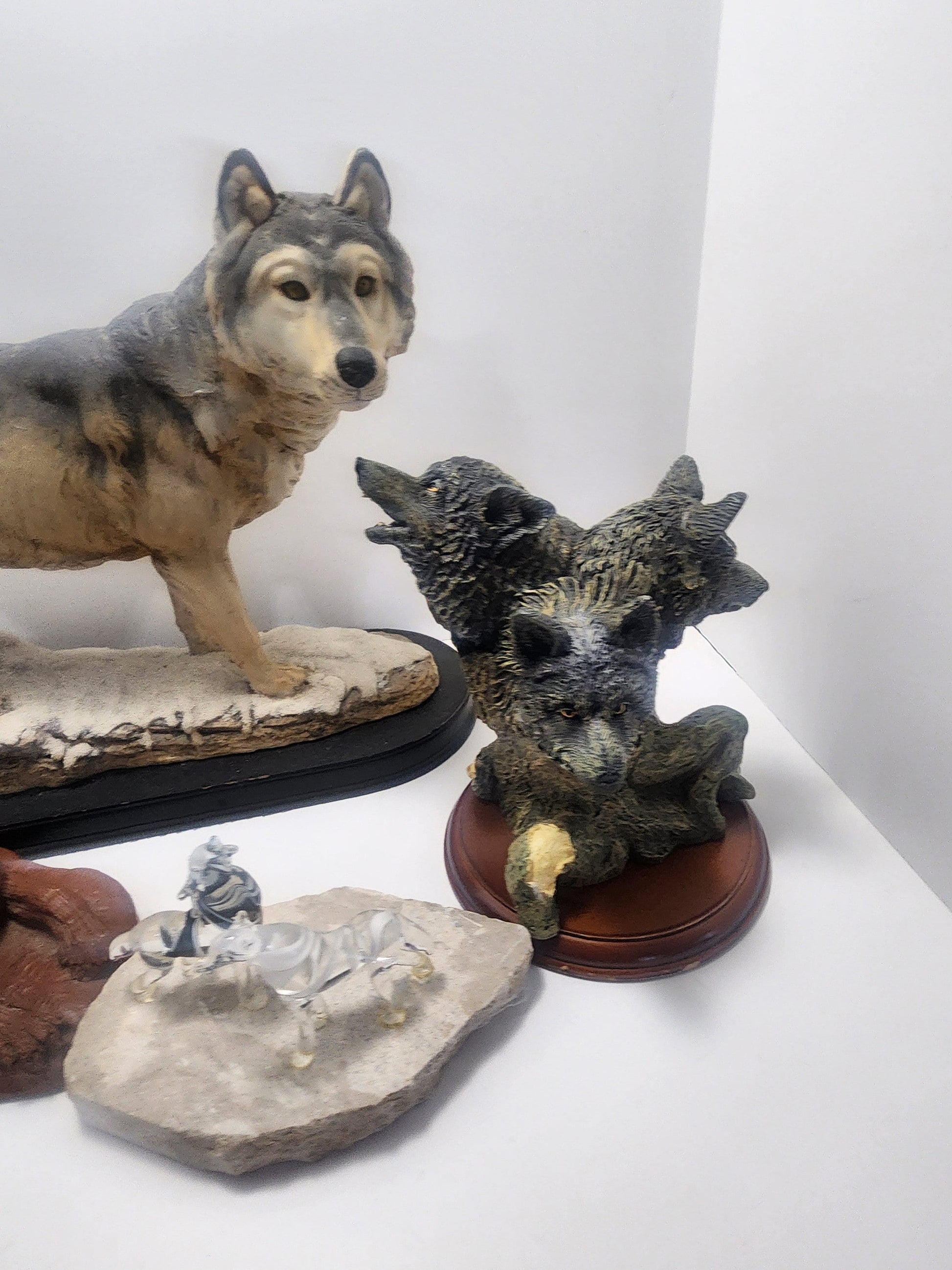 Wolf Figurines - Wolves - Wolf Decor - Animals - Animal Decor