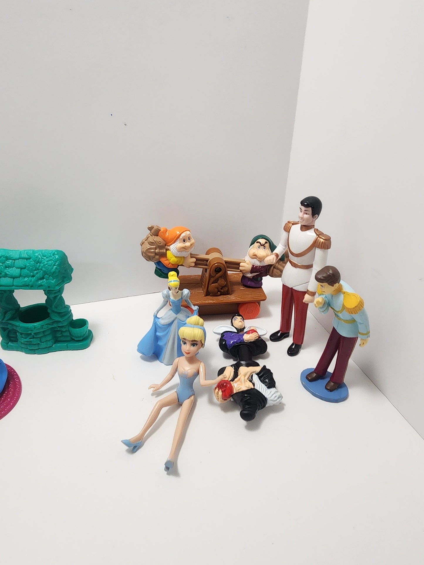 Cinderella and Snow White Toy Figures Lots - Snow White - Snow White Toys - Prince Charming - Cinderella - Cinderella Toys