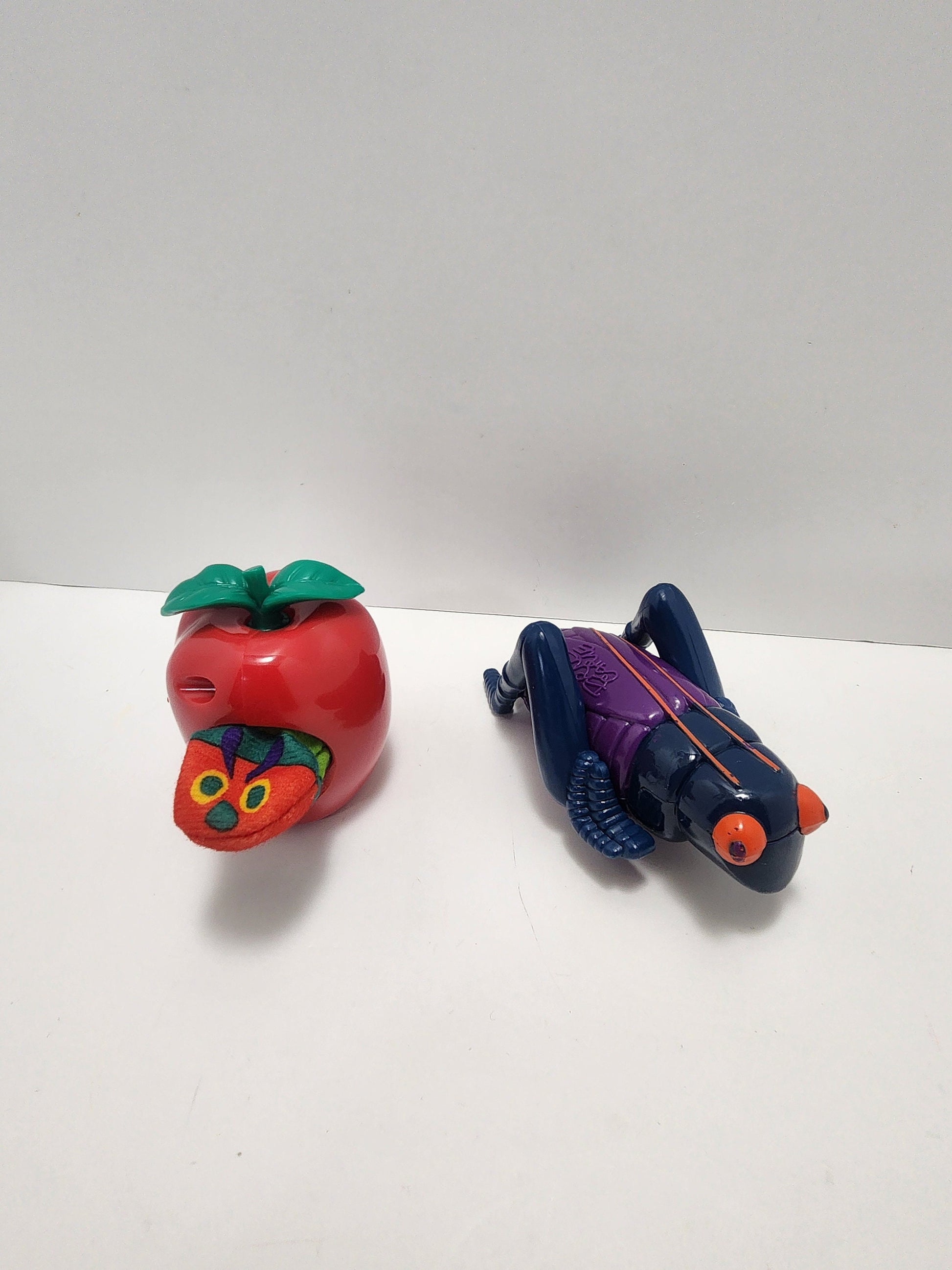 The Very Hungry Caterpillar By Eric Carle Toys - 1990 Toys - Cricket Toy - Worm In Apple - Finger Puppets