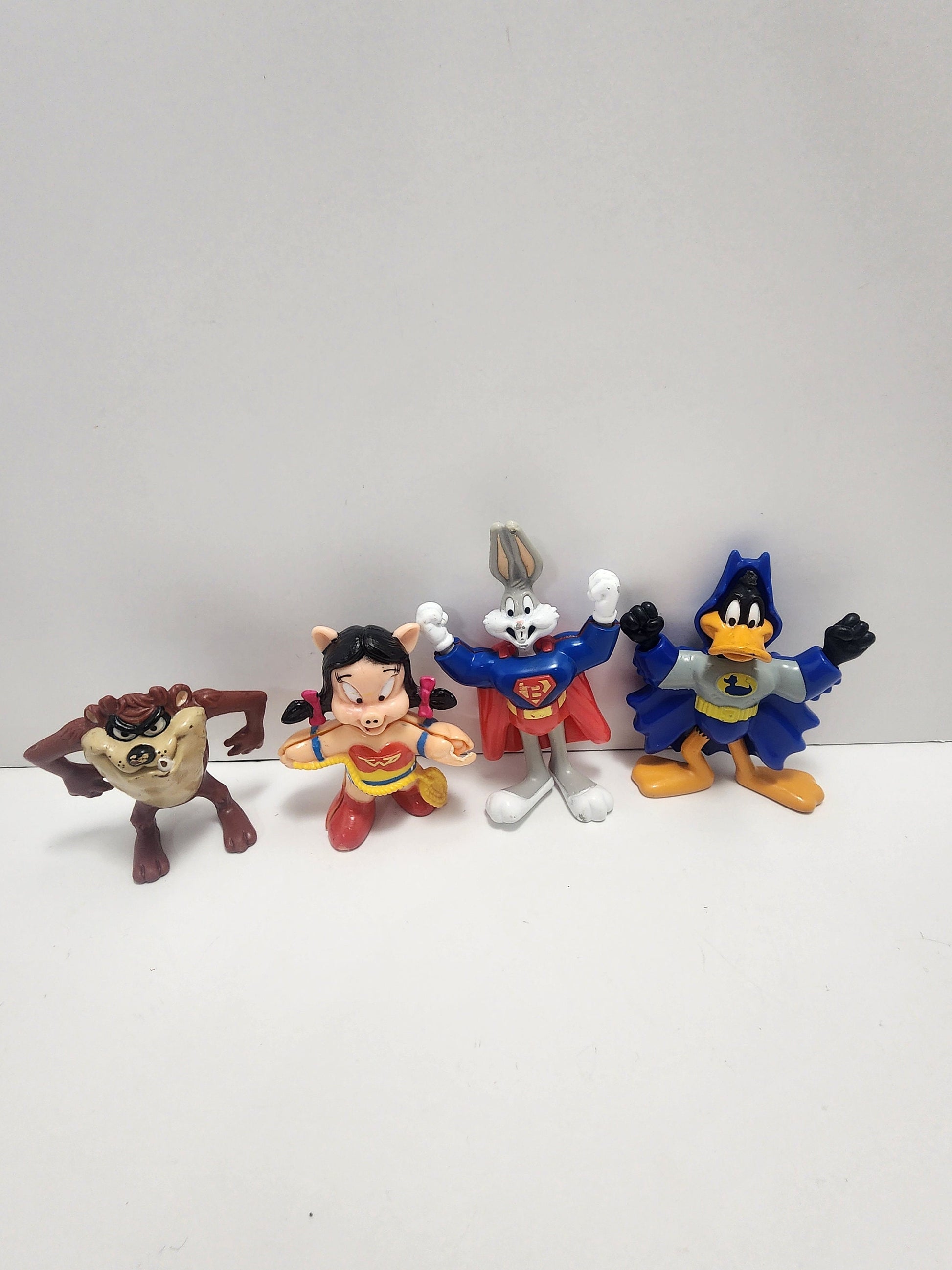 Looney Tunes Superheros - Superheros - Vintage Toys - Tazmanian Devil - Buggs Bunny - Looney Tunes - Porky Pig - Daffy Duck