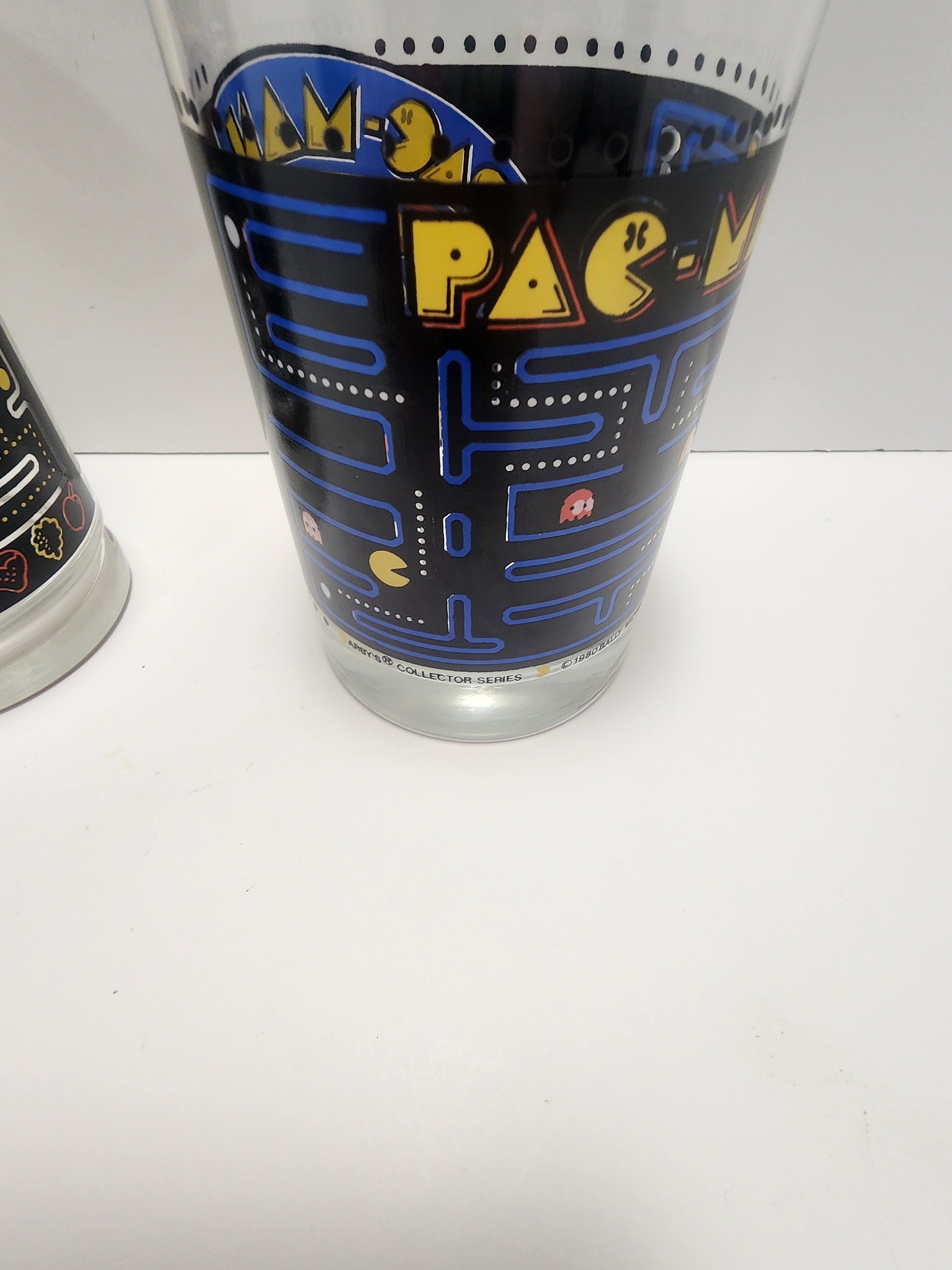 Pacman 1980s Bally Midway Collectable Glass - Glass - Arcade - Arcade Decor - Paxman- Pacman Glass - Vintage Glass - Character Glass