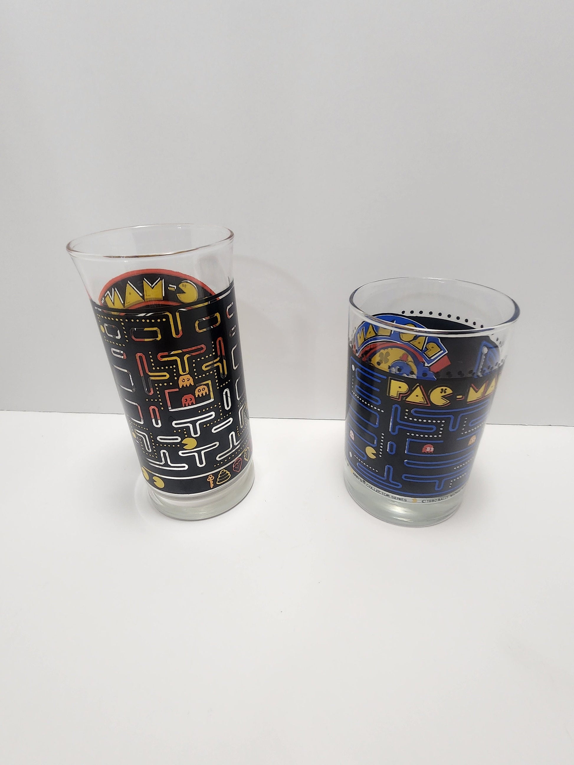 Pacman 1980s Bally Midway Collectable Glass - Glass - Arcade - Arcade Decor - Paxman- Pacman Glass - Vintage Glass - Character Glass