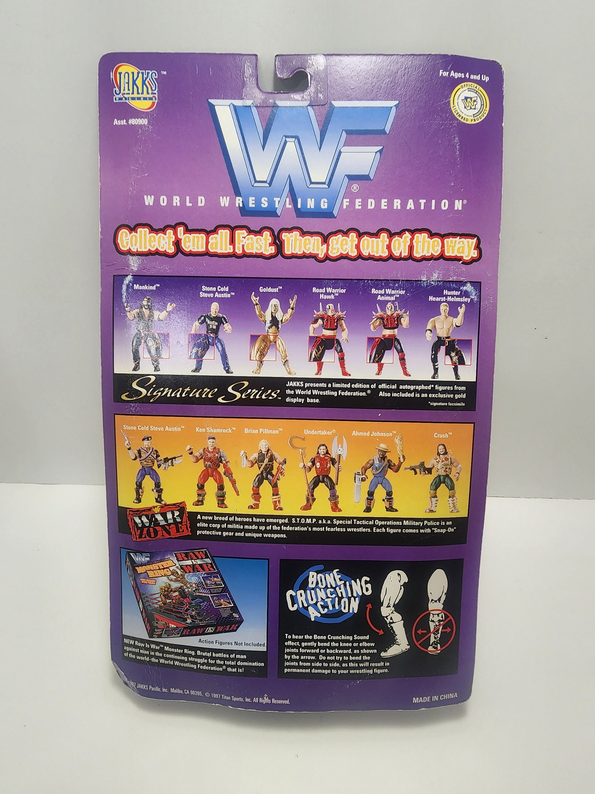 Wwf Hhh Action Figure And Plushie - Wwf - WWE- Hhh - Hunter Hearst Helmsley - Action Figures - Wrestling
