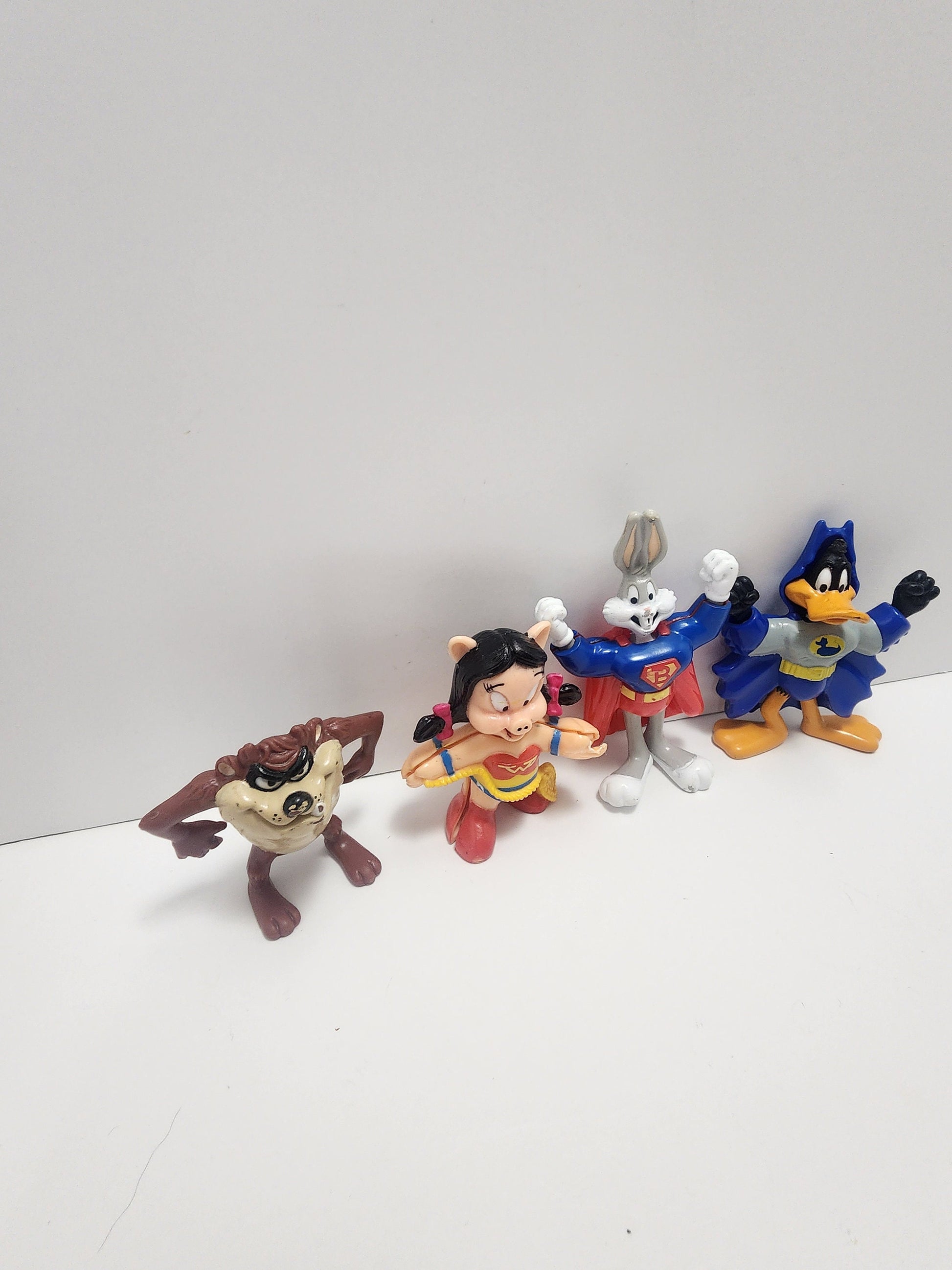 Looney Tunes Superheros - Superheros - Vintage Toys - Tazmanian Devil - Buggs Bunny - Looney Tunes - Porky Pig - Daffy Duck