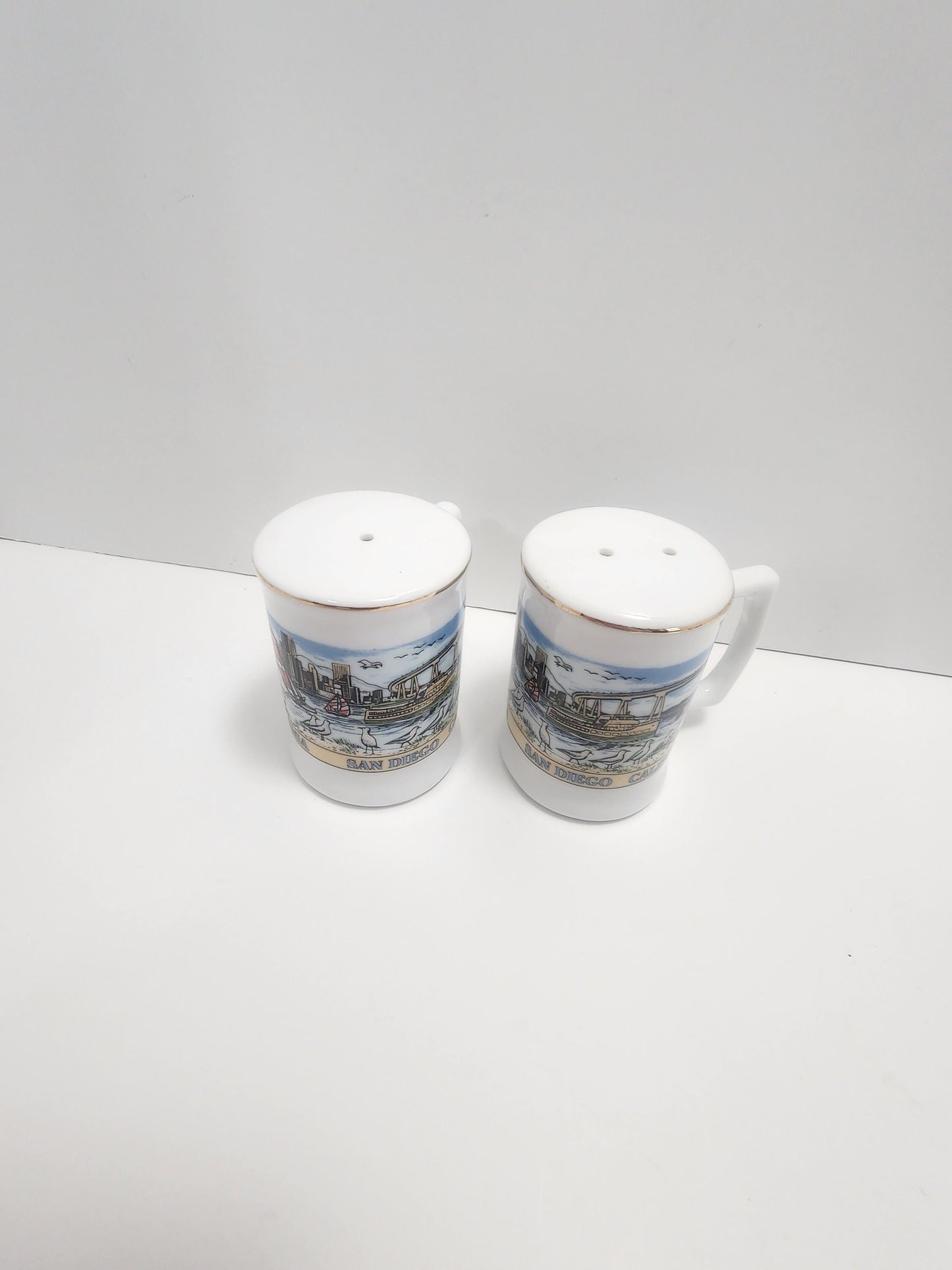 Salt and Pepper Shakers - Vintage Kitchen - Kitchen - Kitchen Decor - Canada - San Diego - California