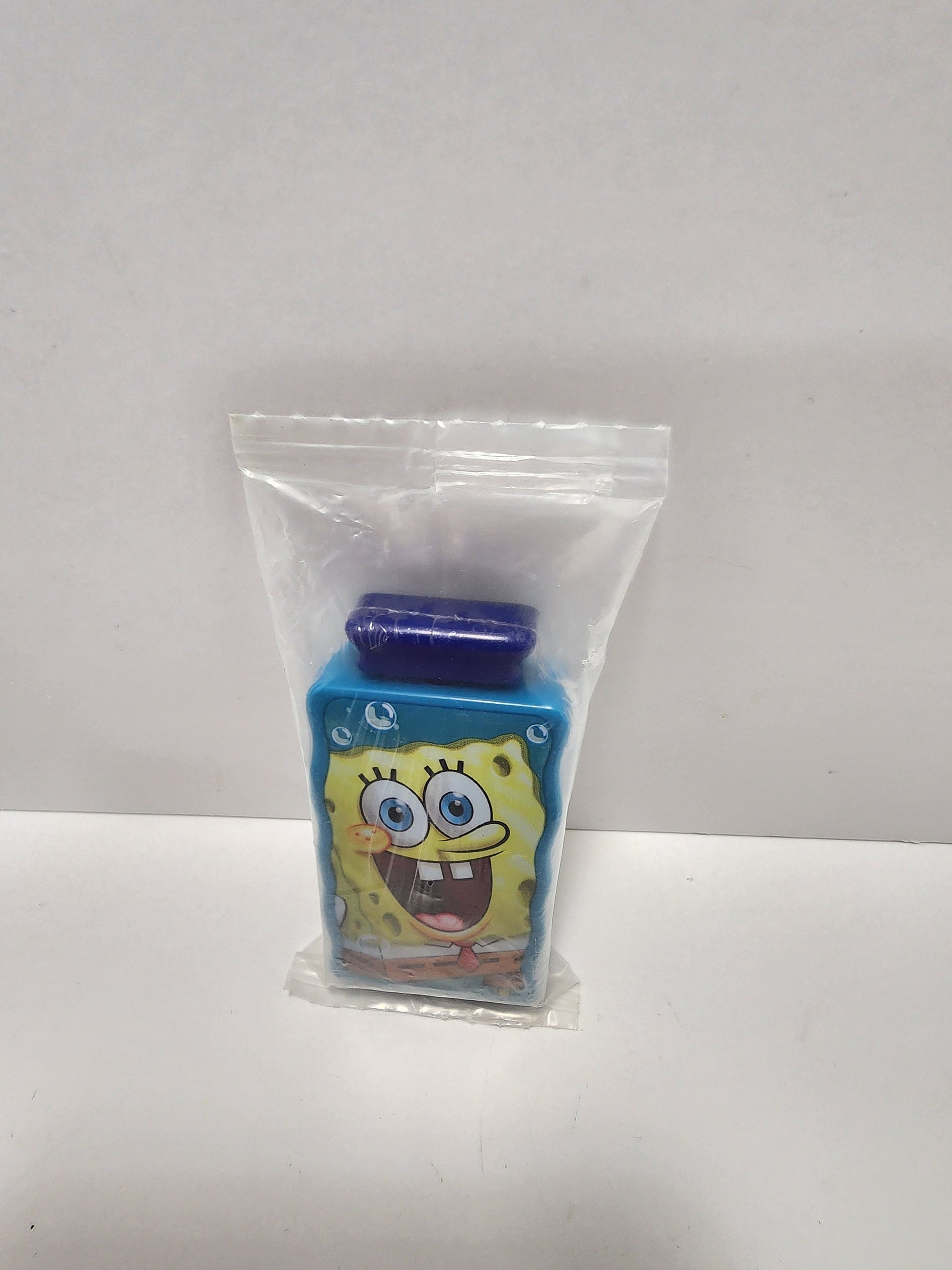 2000s Cartoon Network Dexter's Labratory Magnet - General Mills Toys - Nickelodeon - Spongebob SquarePants - Bath Toys - Cartoon Network