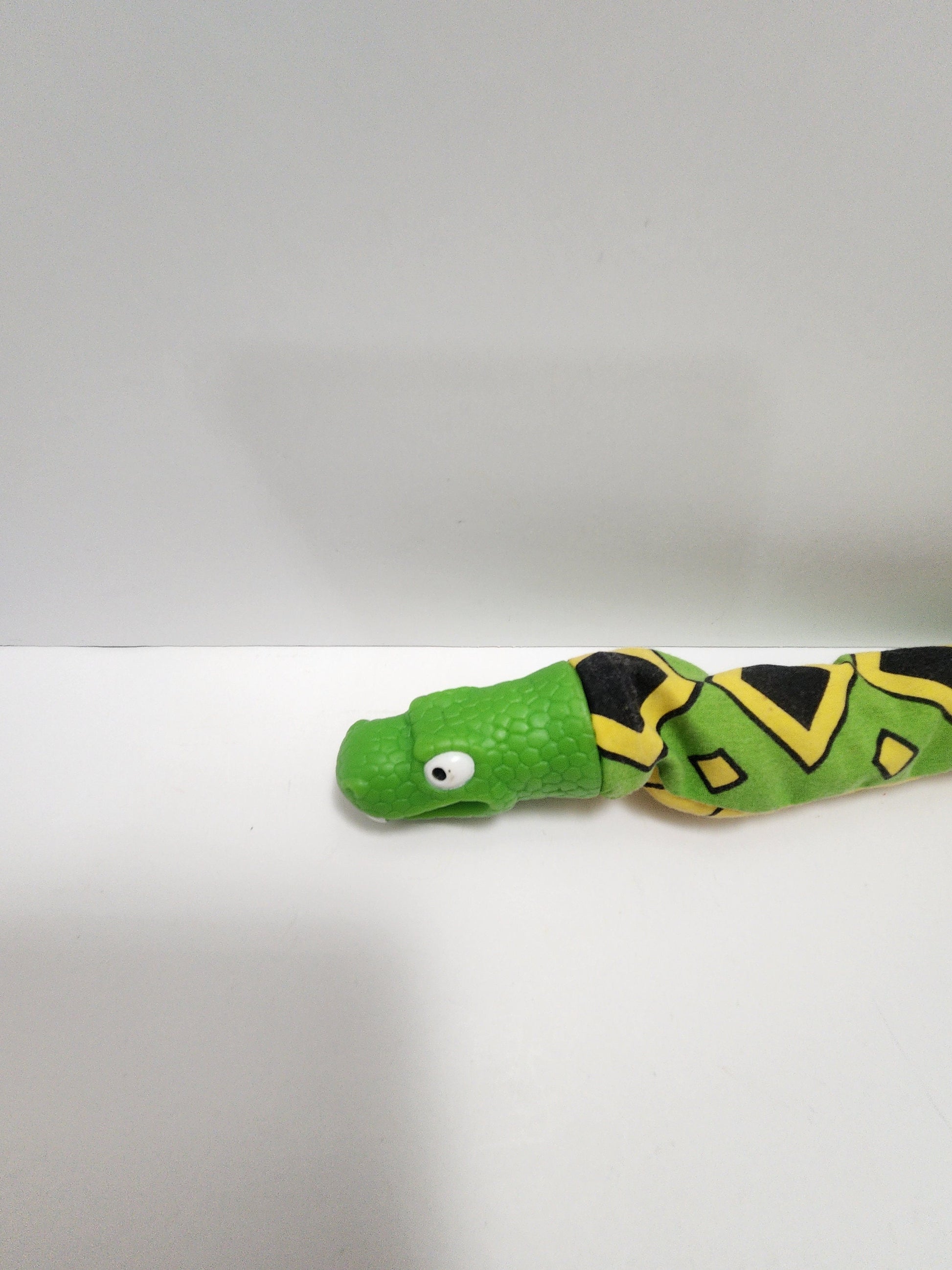 Snake Vintage Finger Puppet Toy - Finger Puppet - Puppet - Snakes