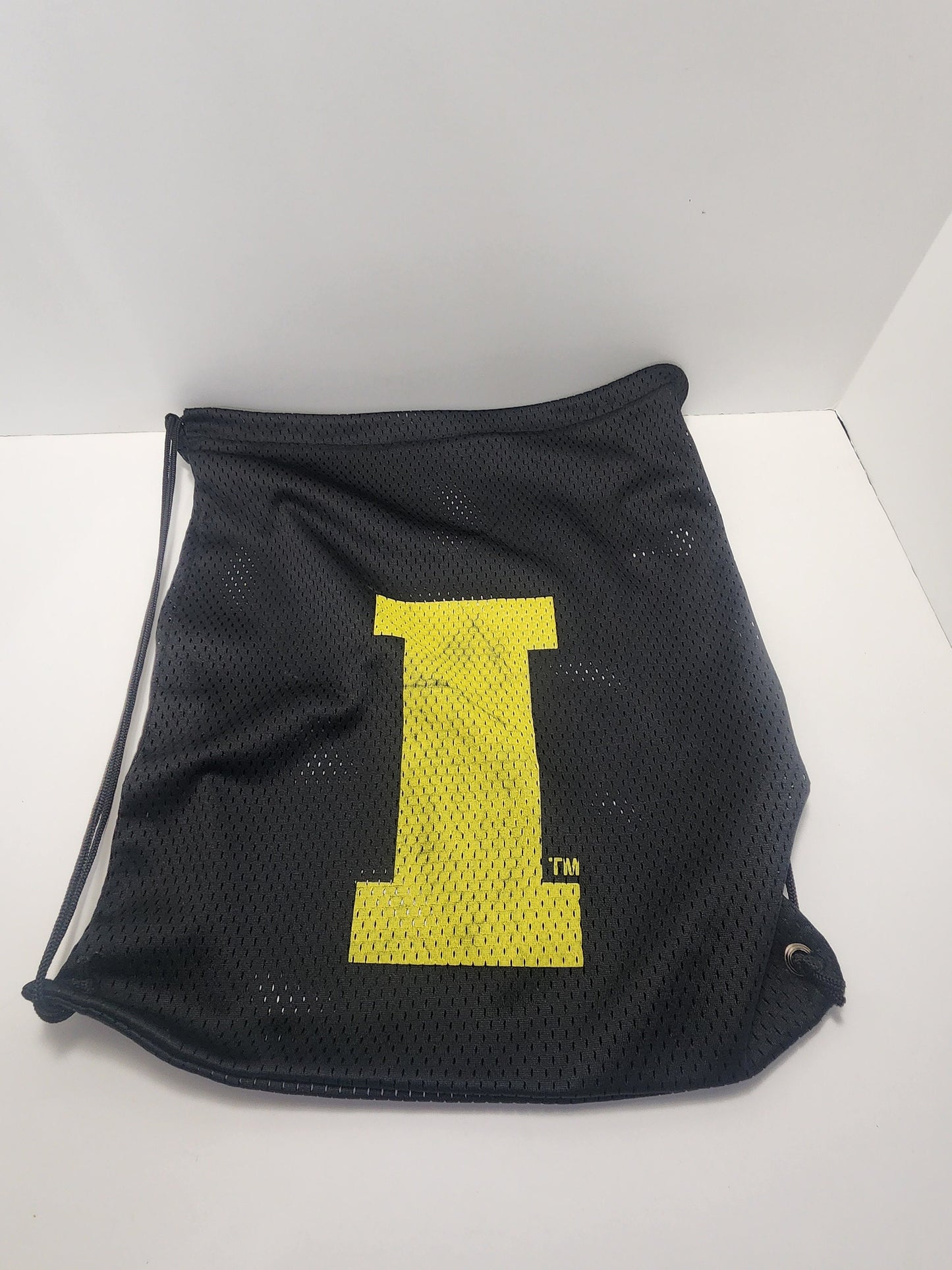 Iowa Hawkeyes Vintage Draw String Bag - Bags - Sports Bag - Iowa Hawkeyes - Ncaa - College Sports