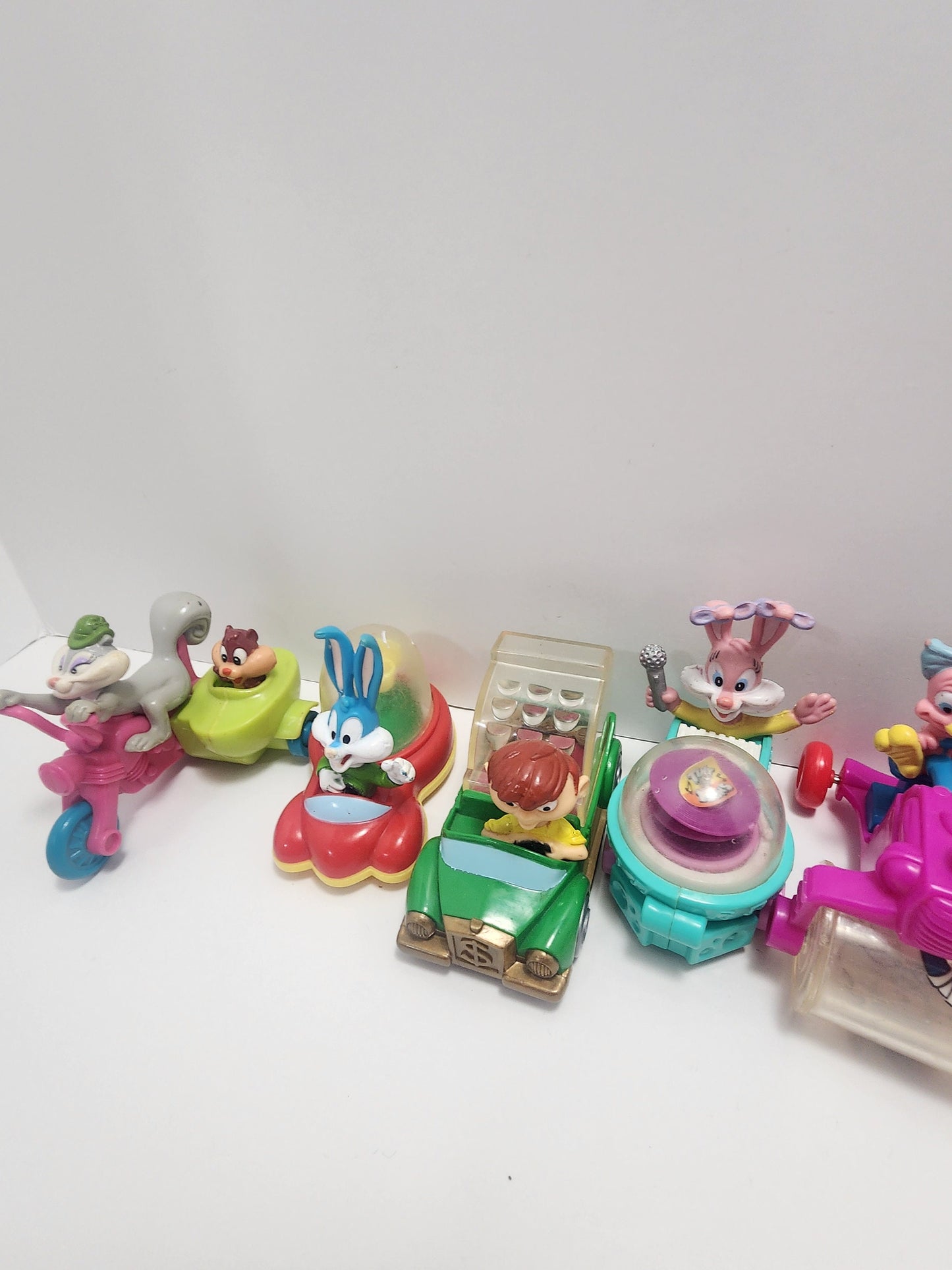 Warner Brothers Huge Toy Lot - Tiny Toons - Animaniacs - Looney Tunes