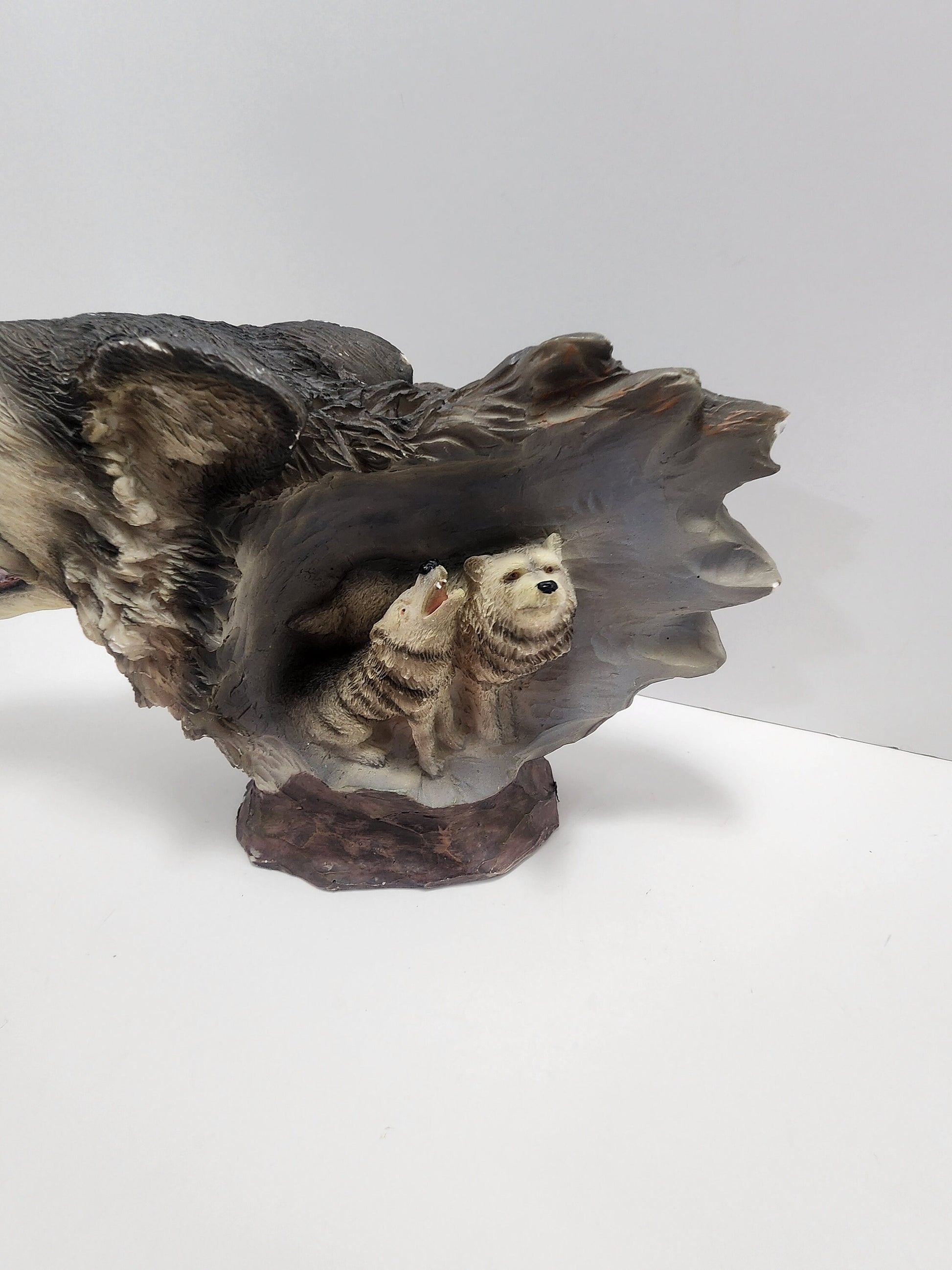 Wolf Decorative Classic Wildlife Wonders Of Wolves - Wolves - Animal Decor - Wildlife Decor - Wolves