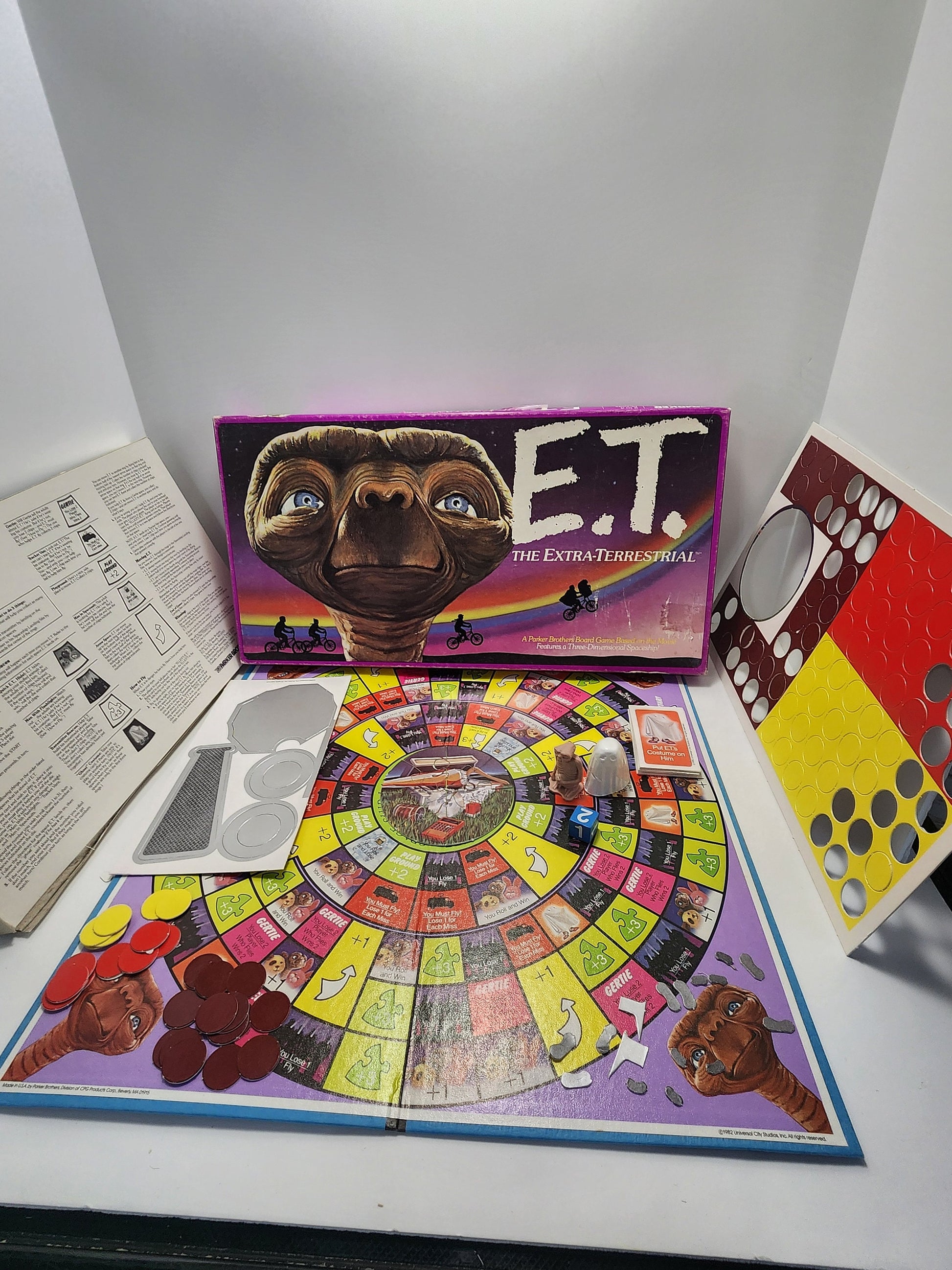 ET 1982 Parker Brothers Board Game - Extra Terrestrial - ET - Board Games - Parker Brothers - Vintage Games