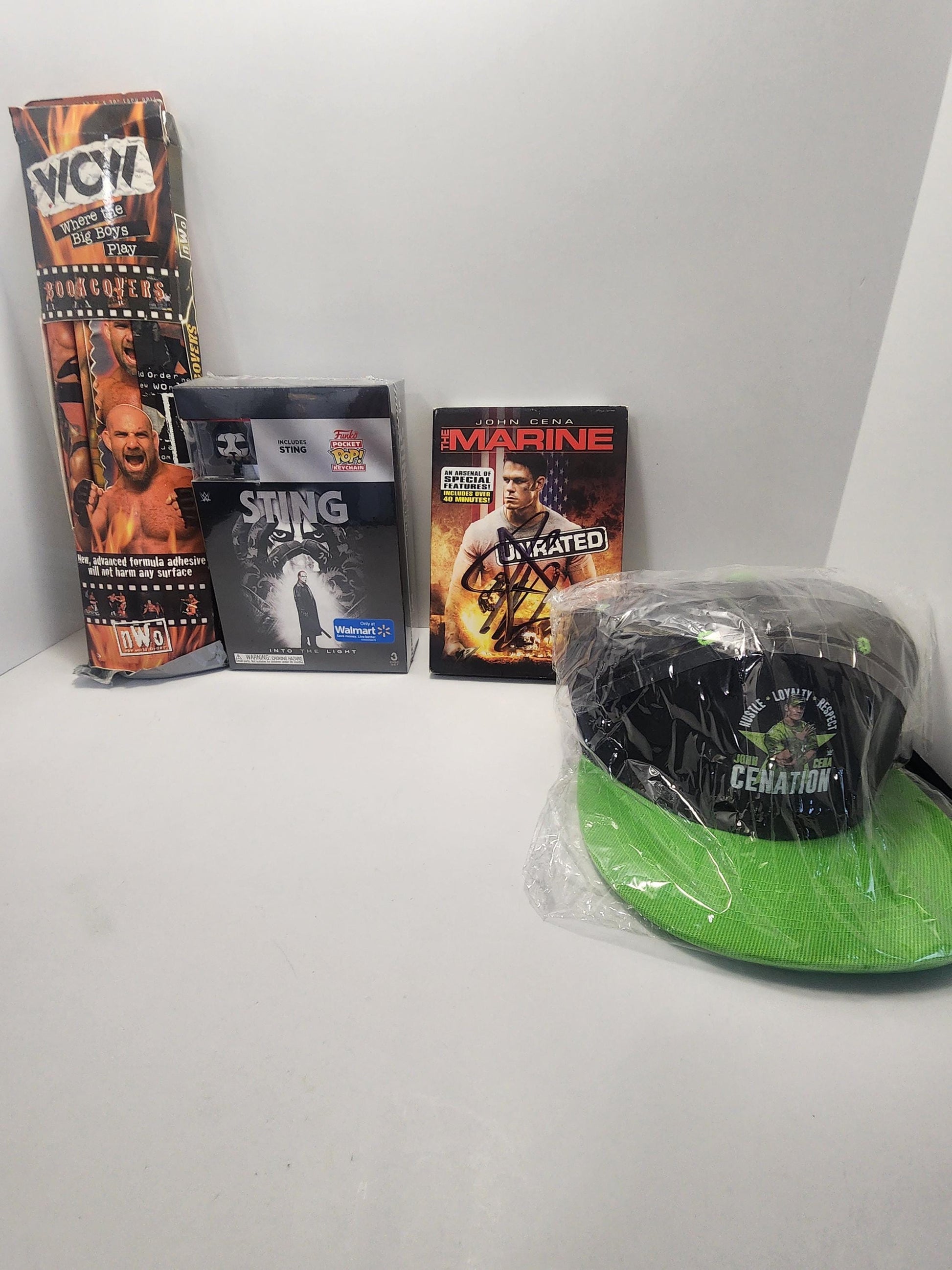 Wwe Memorbilla - Wwf - WCW - Sting - John Cena - Hats - Dvds - WCW Memorbilla