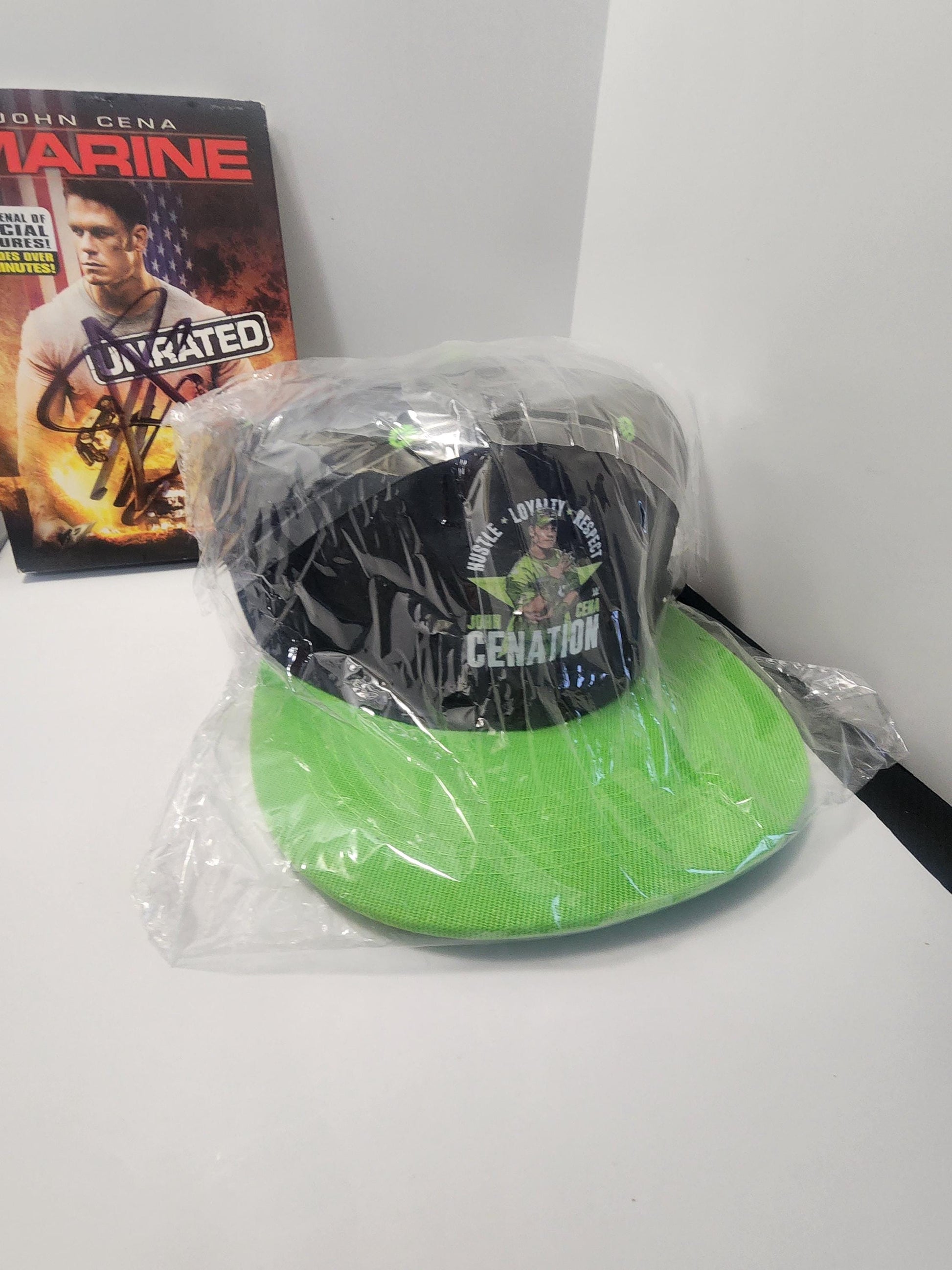 Wwe Memorbilla - Wwf - WCW - Sting - John Cena - Hats - Dvds - WCW Memorbilla