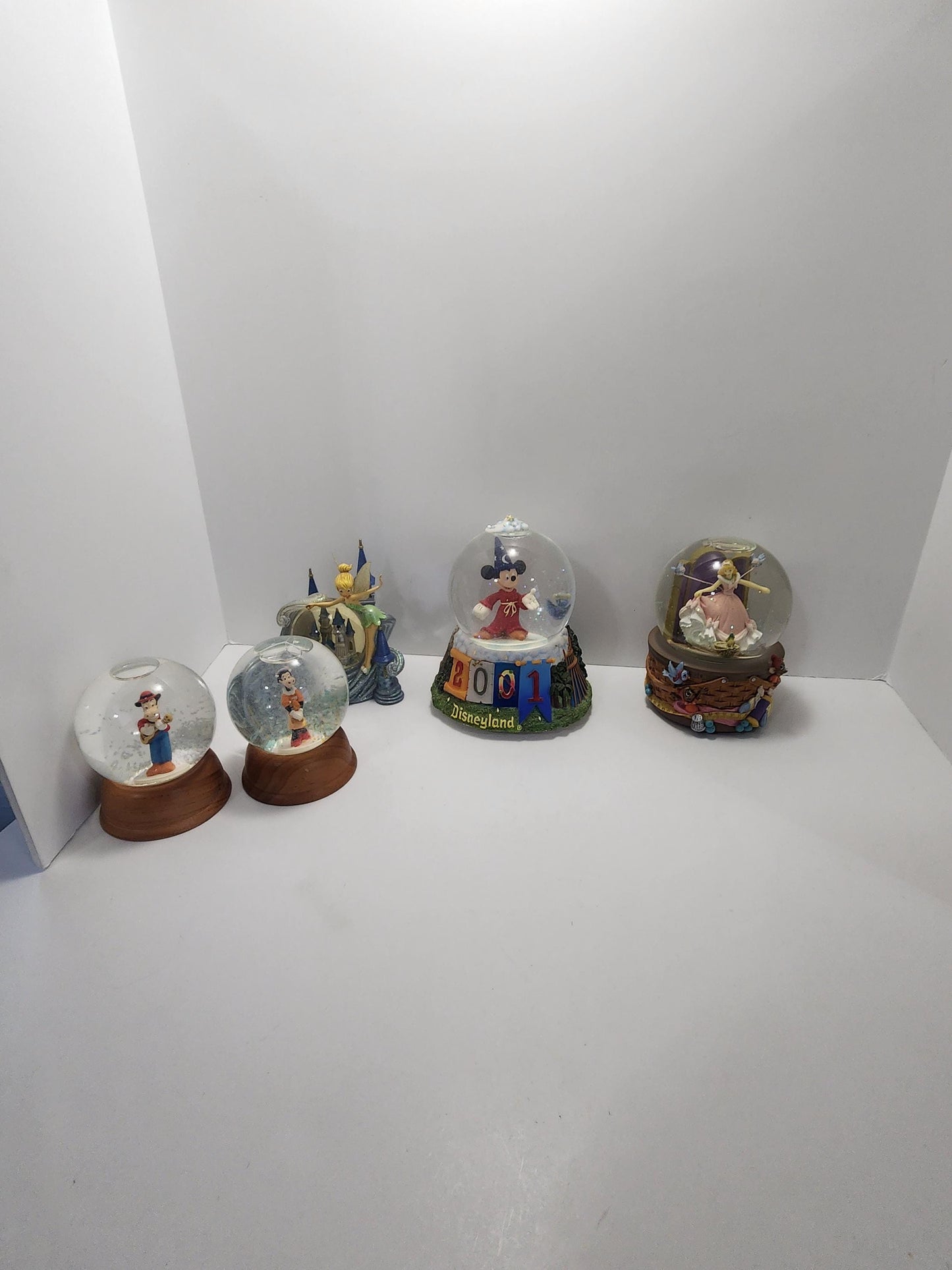 Walt Disney Vintage Snowglobes - Mickey Mouse - Music Boxes - Cinderella - Carabelle Cow - Horace Horsecollar - Vintage Disney - Sorcerer