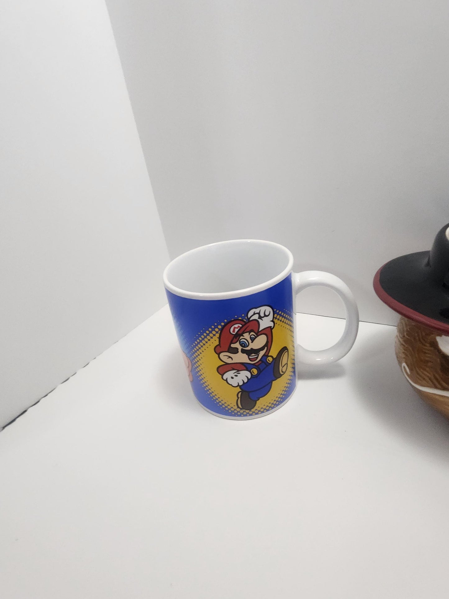 Character Vintage Mugs - Looney Tunes - Shrek - Garfield - Mario - Mugs - Character Mugs - Gift Mugs - Super Mario - Tweety - Puss n Boots