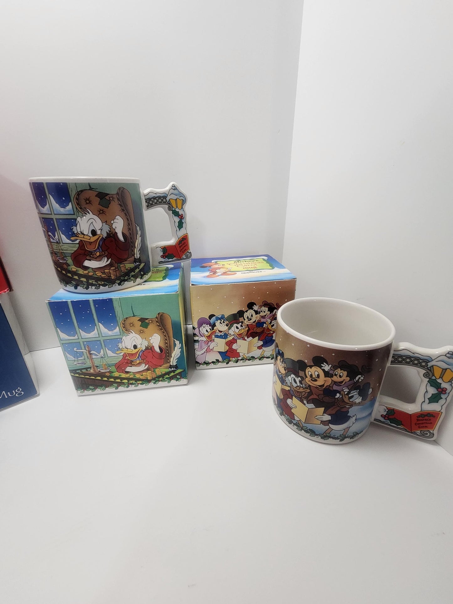Christmas 1990s Vintage Mugs - Disney Christmas Carols Mugs - Scrouge Mcduck - Disney - Disney Mugs - Dogs - Noel - Mugs - Vintage Christmas
