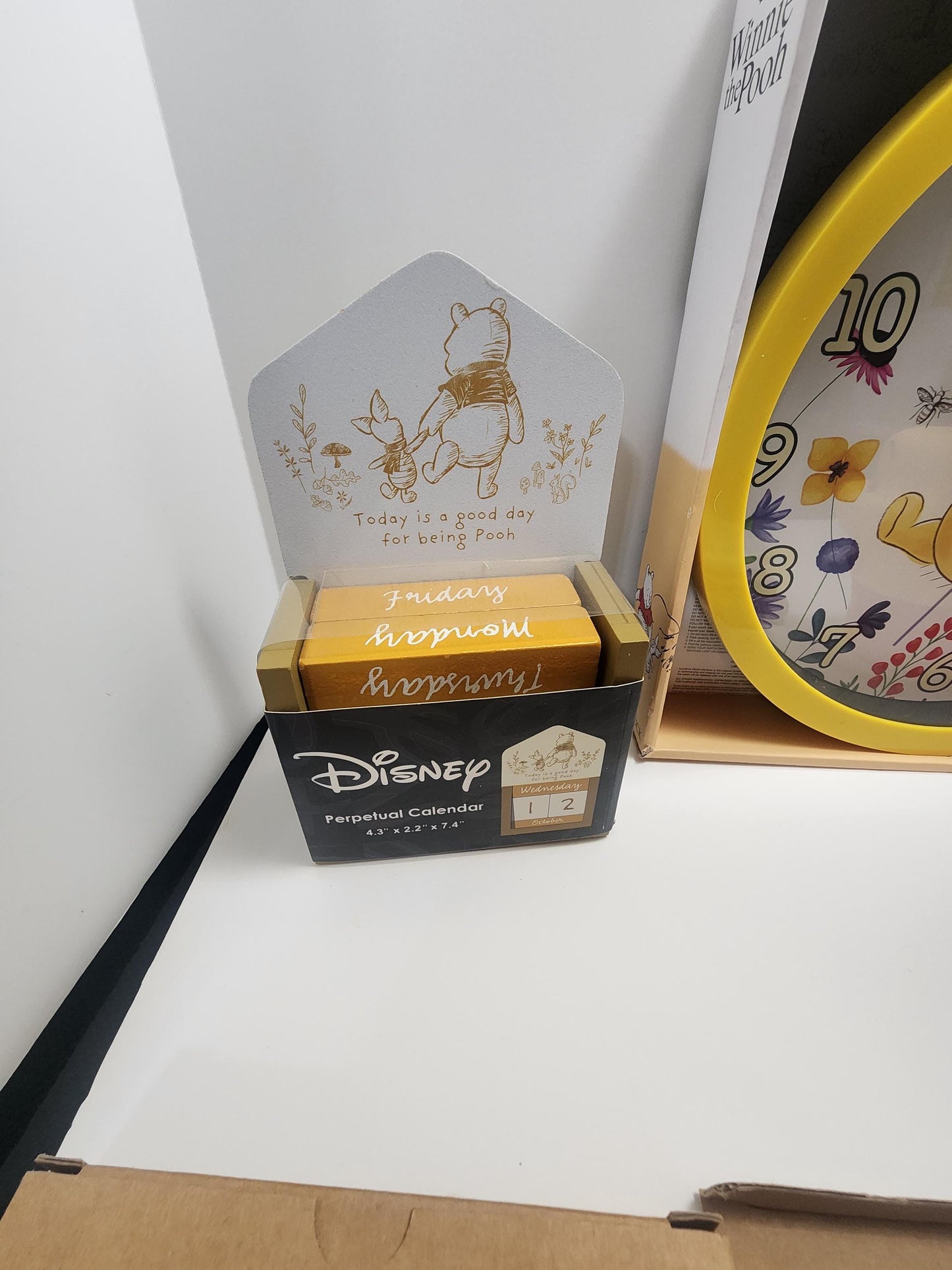 Winnie The Pooh Disney Decor & Gifts - Disney - Winnie The Pooh - Clocks - Calendars - Photo Frames - Scentsy - Coin Bank