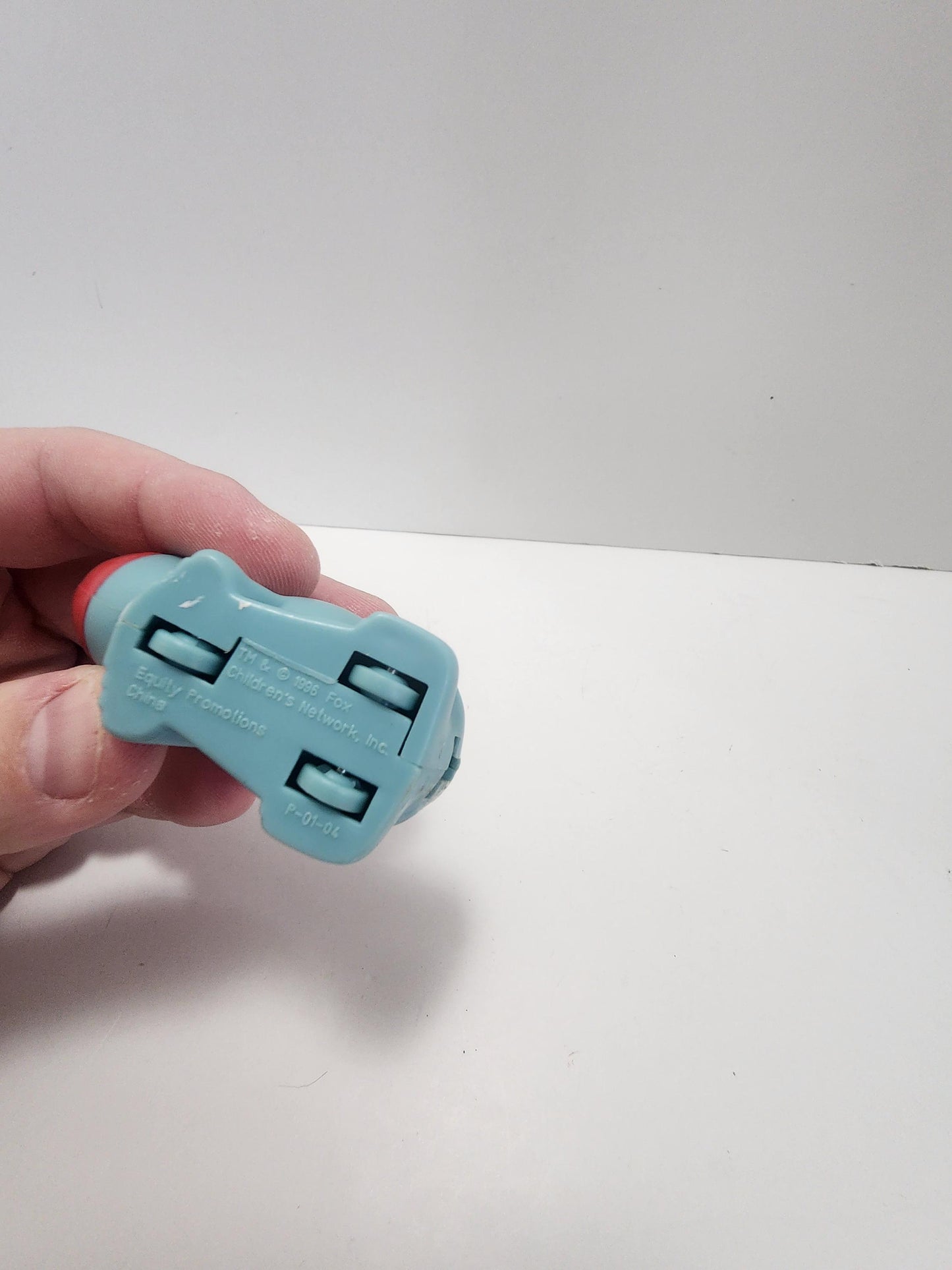 Sharky The Shark Dog 1996 Fox Eek The Cat - Eek The Cat - Fox Toys - Sharky - Shark Dog - Hardee's- McDonald's- Happy Meal Toys