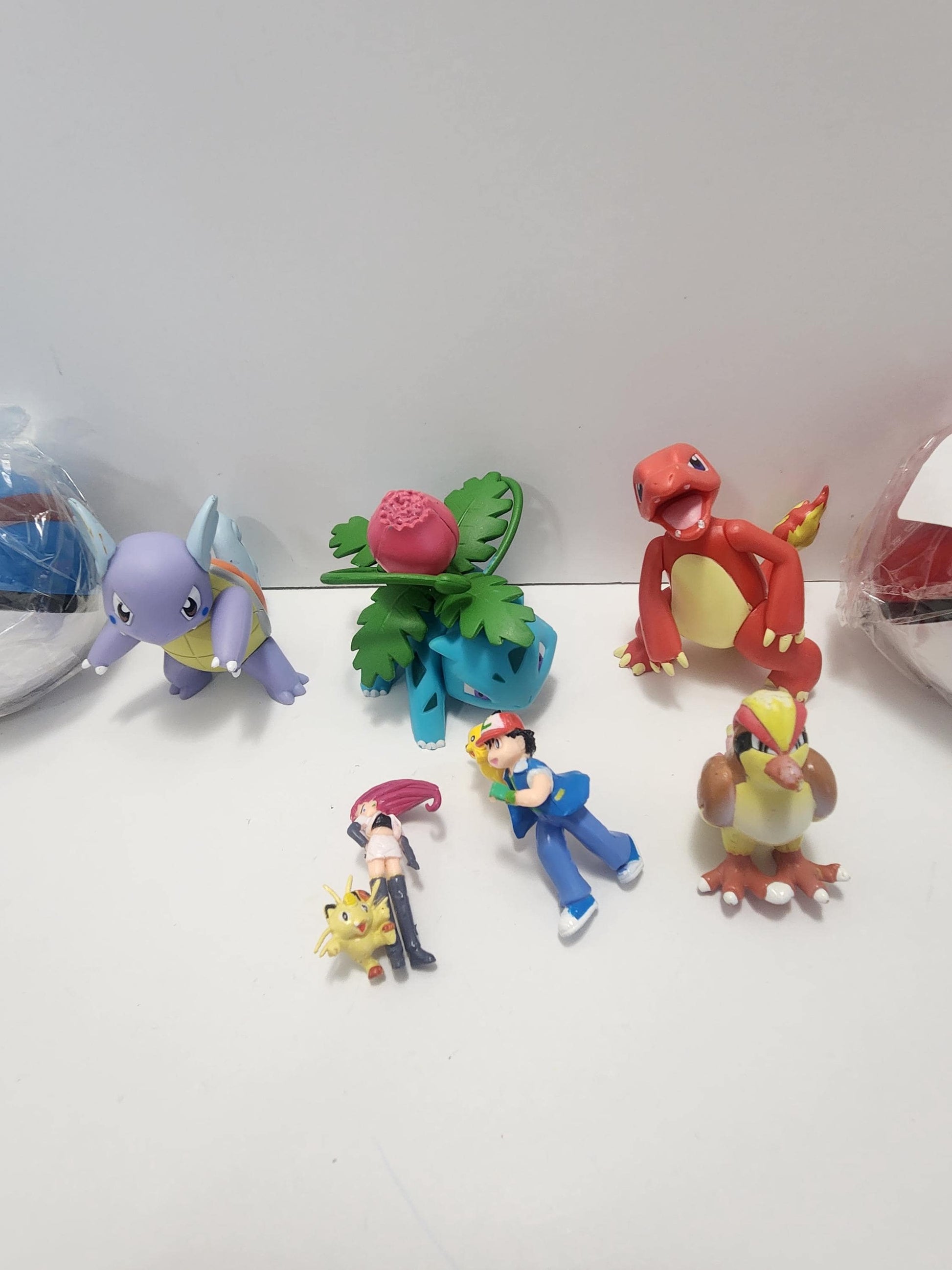 Pokemon Nitendo Vintage 1990s Action Figures Toys Lot - Pokeball - Pokeballs - Pokemon - Pokemon Gift - Pokemon Toys - Charleston