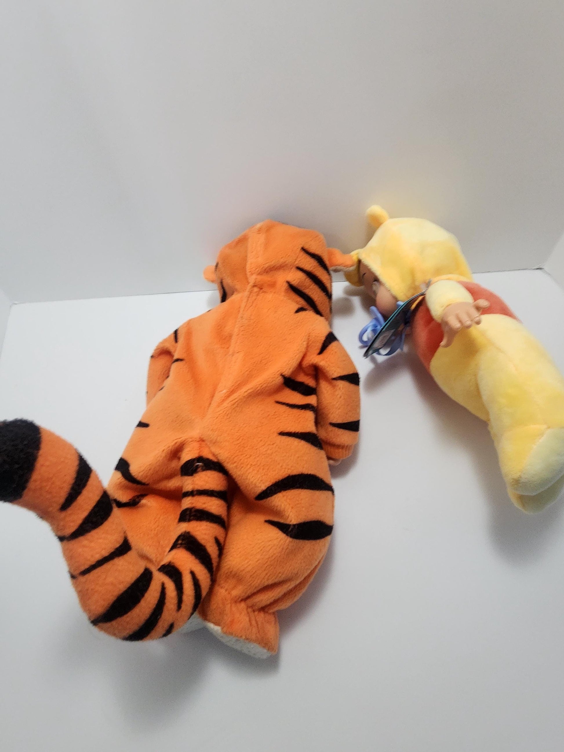 Disney Character Mugs - Mugs - Vintage Mugs - Disney On Ice - Lion King - Gift Mugs - Mickey Mouse - Beauty and the Beast