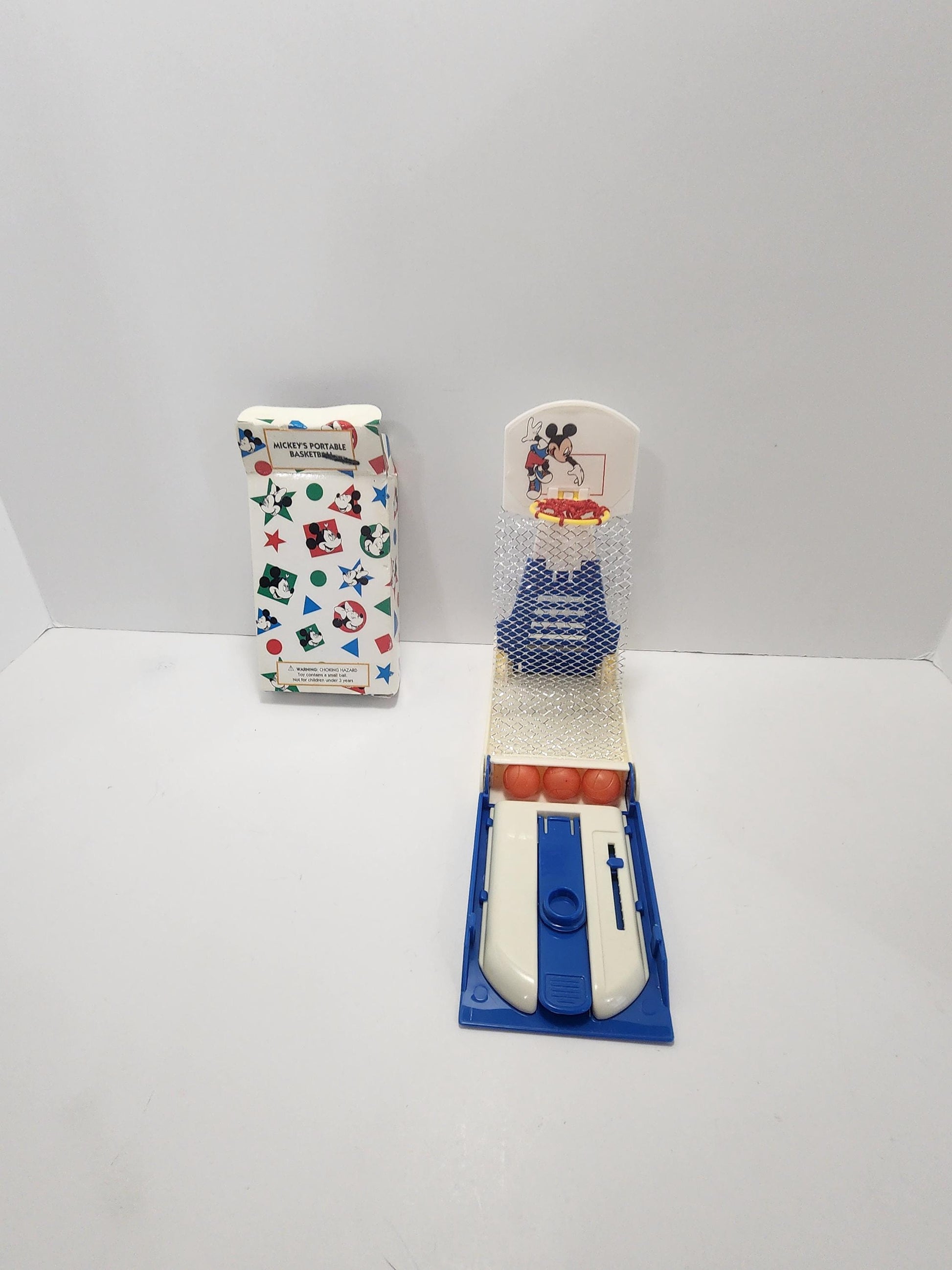 Mickey Mouse 1996 Avon Portable Basketball Game - Avon - Games - Pocket Games - Vintage Games - Basketball - Mickey Mouse