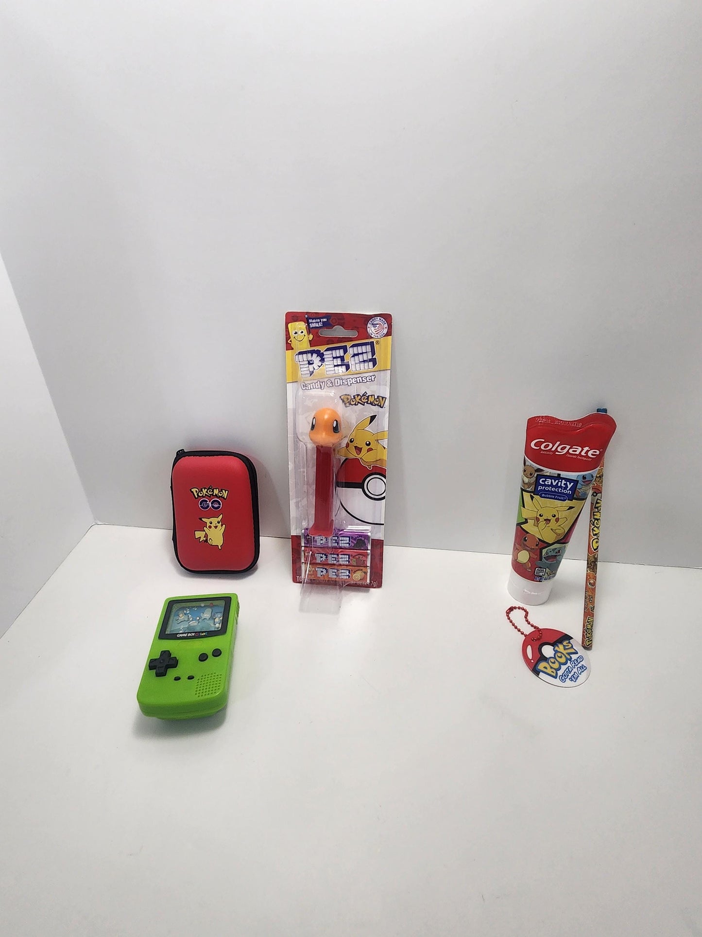 Pokemon Random Items - Gameboy - Toothpaste - Pokemon Go - Trading Cards - Pokemon Cards