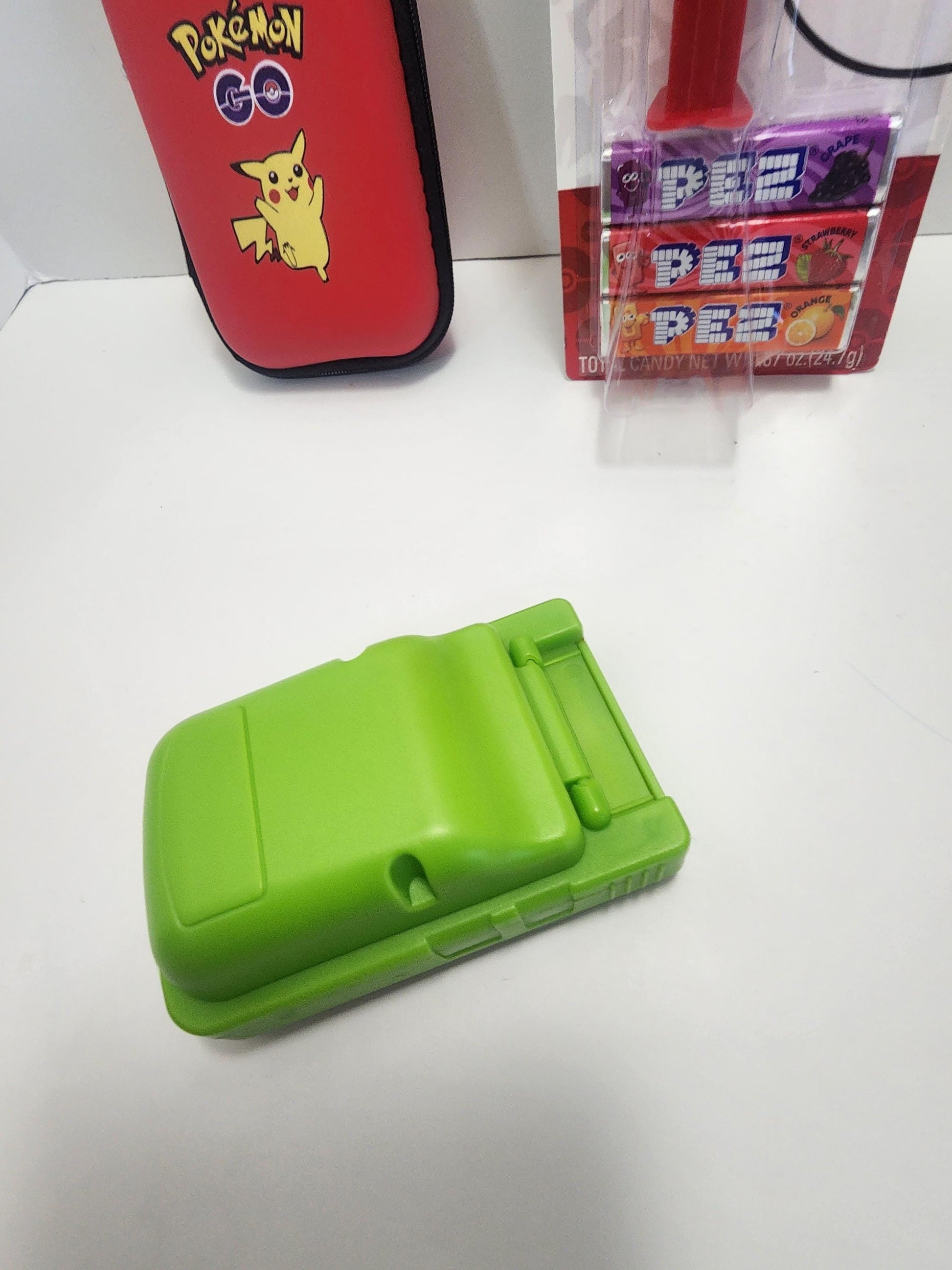 Pokemon Random Items - Gameboy - Toothpaste - Pokemon Go - Trading Cards - Pokemon Cards