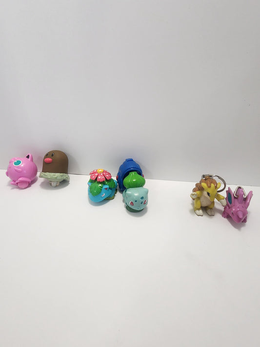 Pokemon Vintage Nitendo and Tomy Toy Figures - Tops - Pokemon - Nitendo Toys - Pokemon Toys - Vintage Toys - Bulbasaur - Jigglypuff