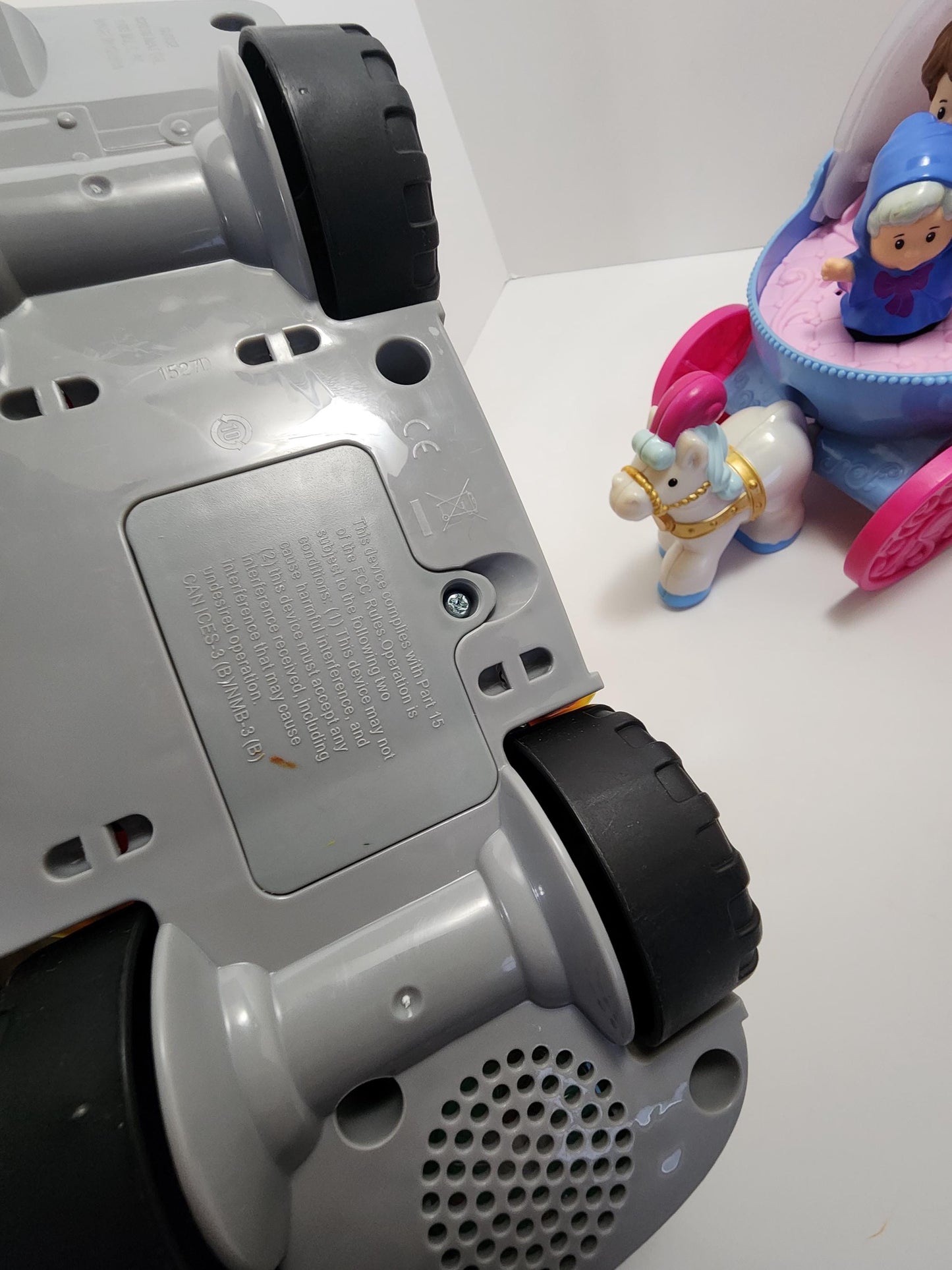 Fisher Price and Mattel Little People School Bus and Cinderella Playsets - Playsets - Fisher Price - Fisher Price Toys - Cinderella